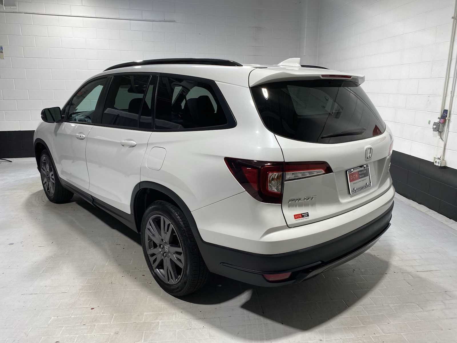 Thumbnail: 2022 Honda Pilot - 4