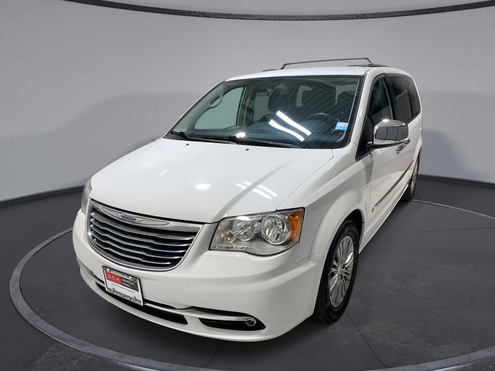2016 Chrysler Town & Country Touring -
                  Verona, NJ