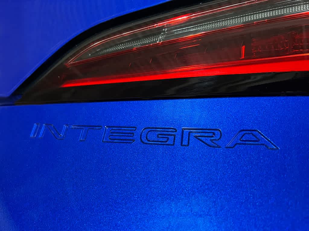 Thumbnail: 2025 Acura Integra - 9