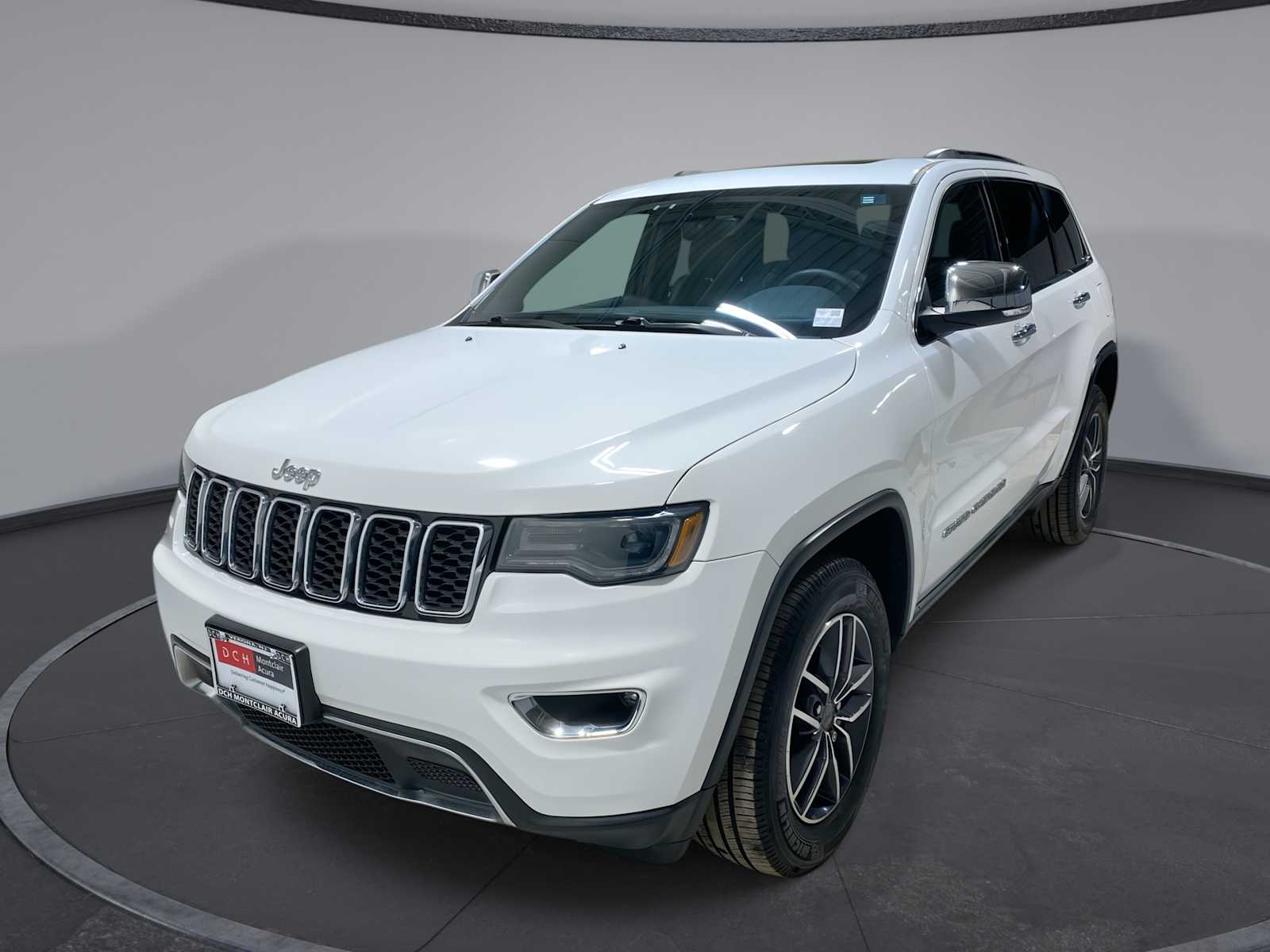 Thumbnail: 2019 Jeep Grand Cherokee - 1
