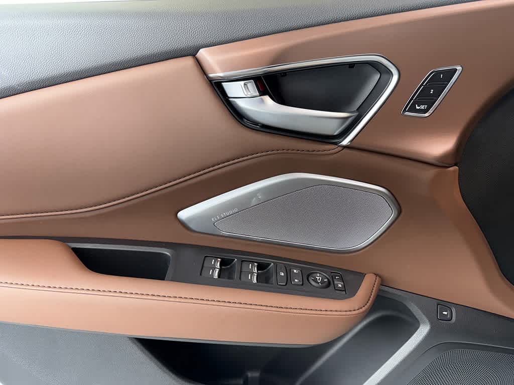 Thumbnail: 2026 Acura RDX - 22