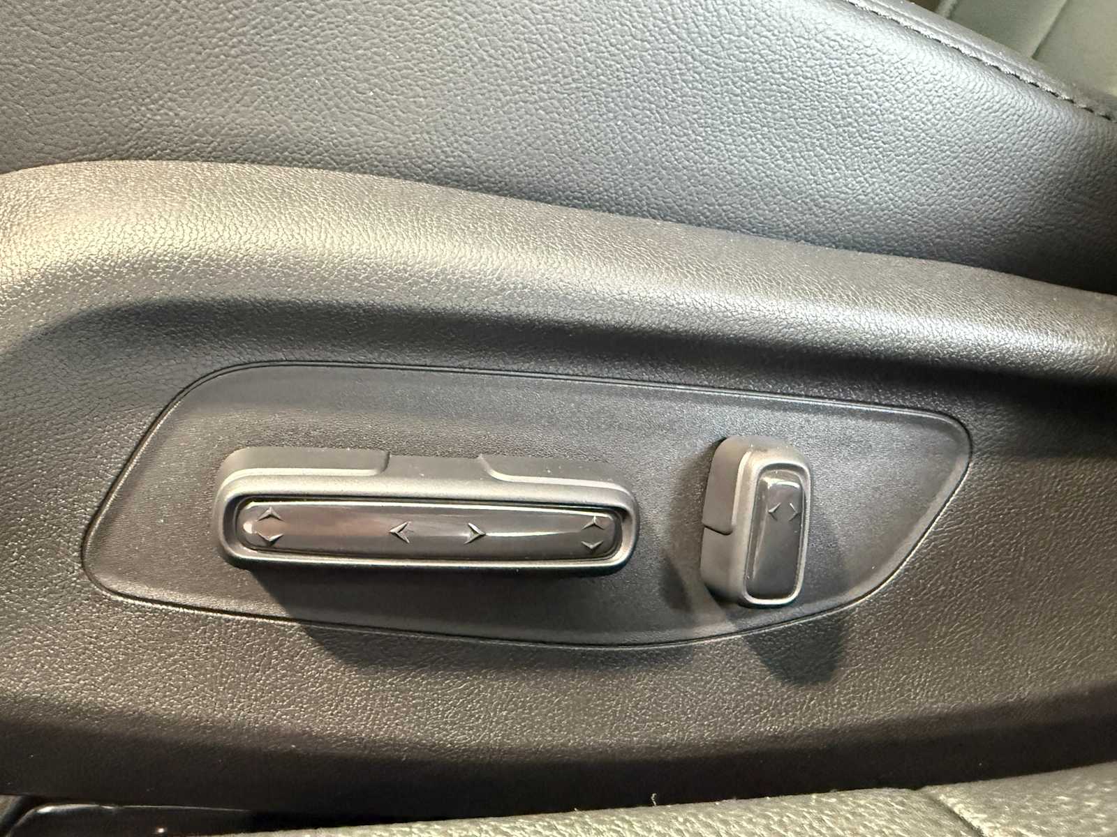 Thumbnail: 2026 Acura Integra - 17