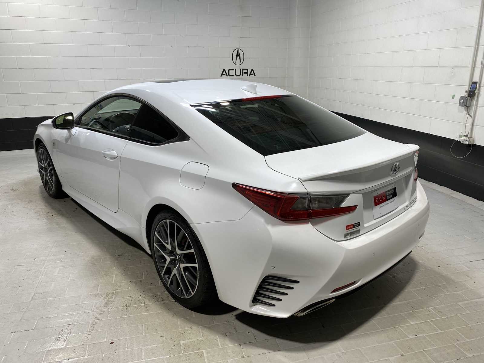 Thumbnail: 2016 Lexus RC - 4