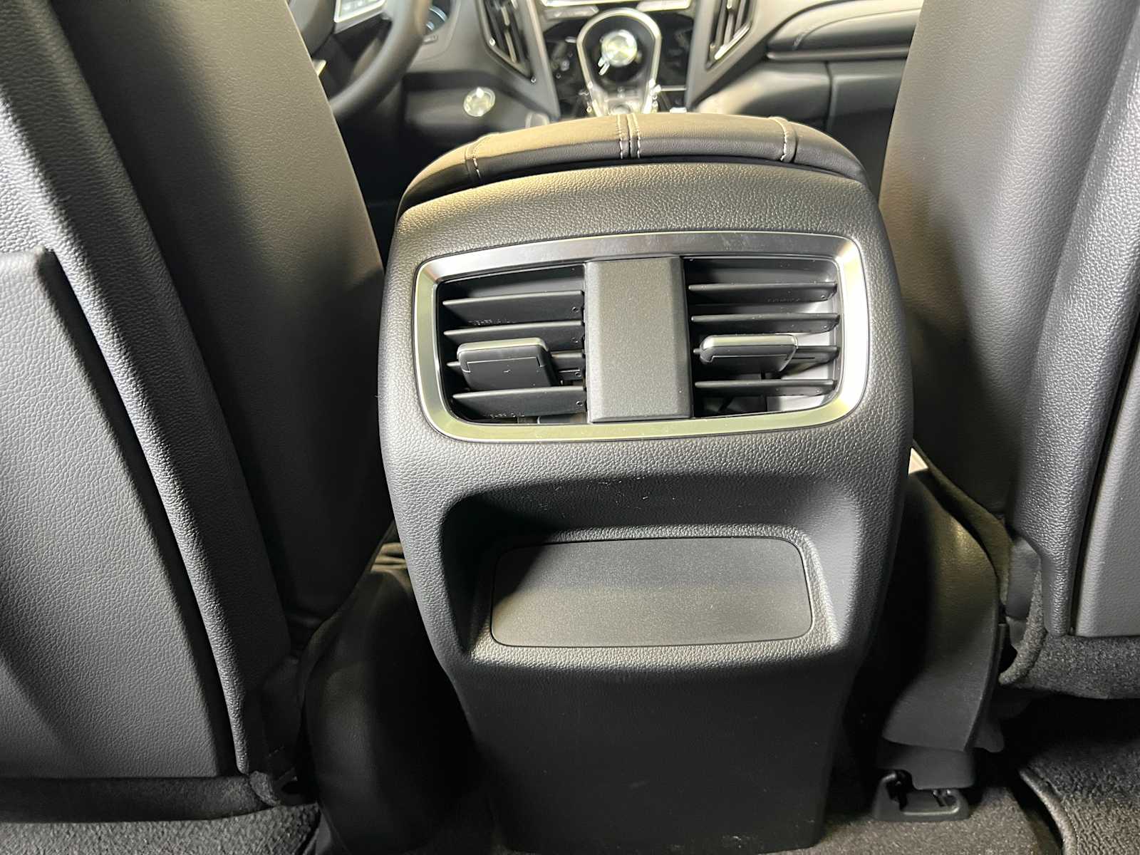 Thumbnail: 2026 Acura RDX - 29