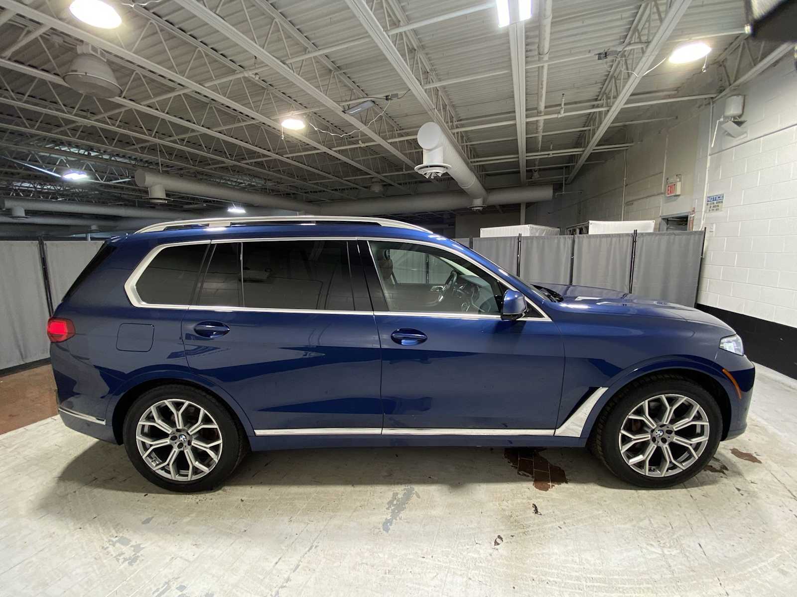 Thumbnail: 2021 BMW X7 - 27