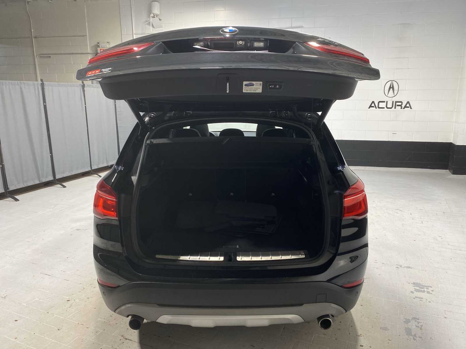 Thumbnail: 2016 BMW X1 - 19