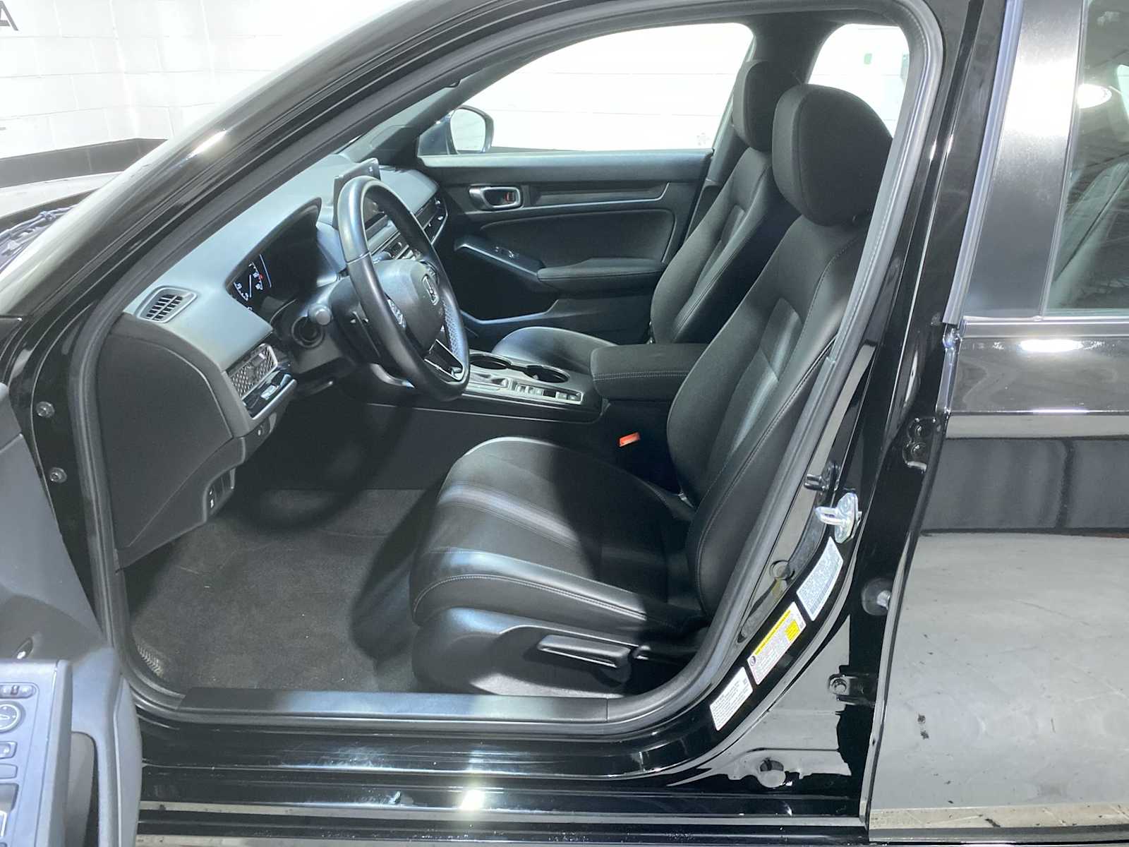 Thumbnail: 2023 Honda Civic - 2