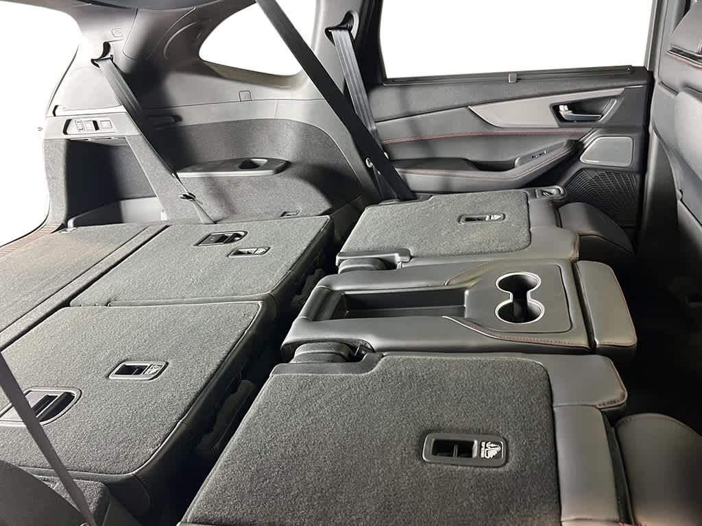 Thumbnail: 2026 Acura MDX - 37