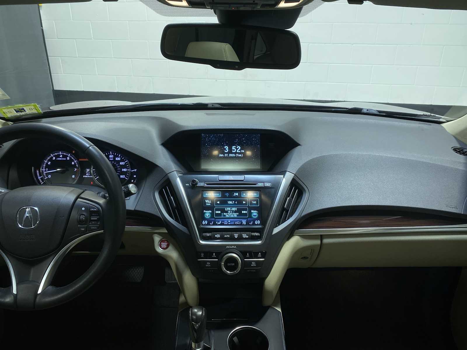 Thumbnail: 2015 Acura MDX - 10