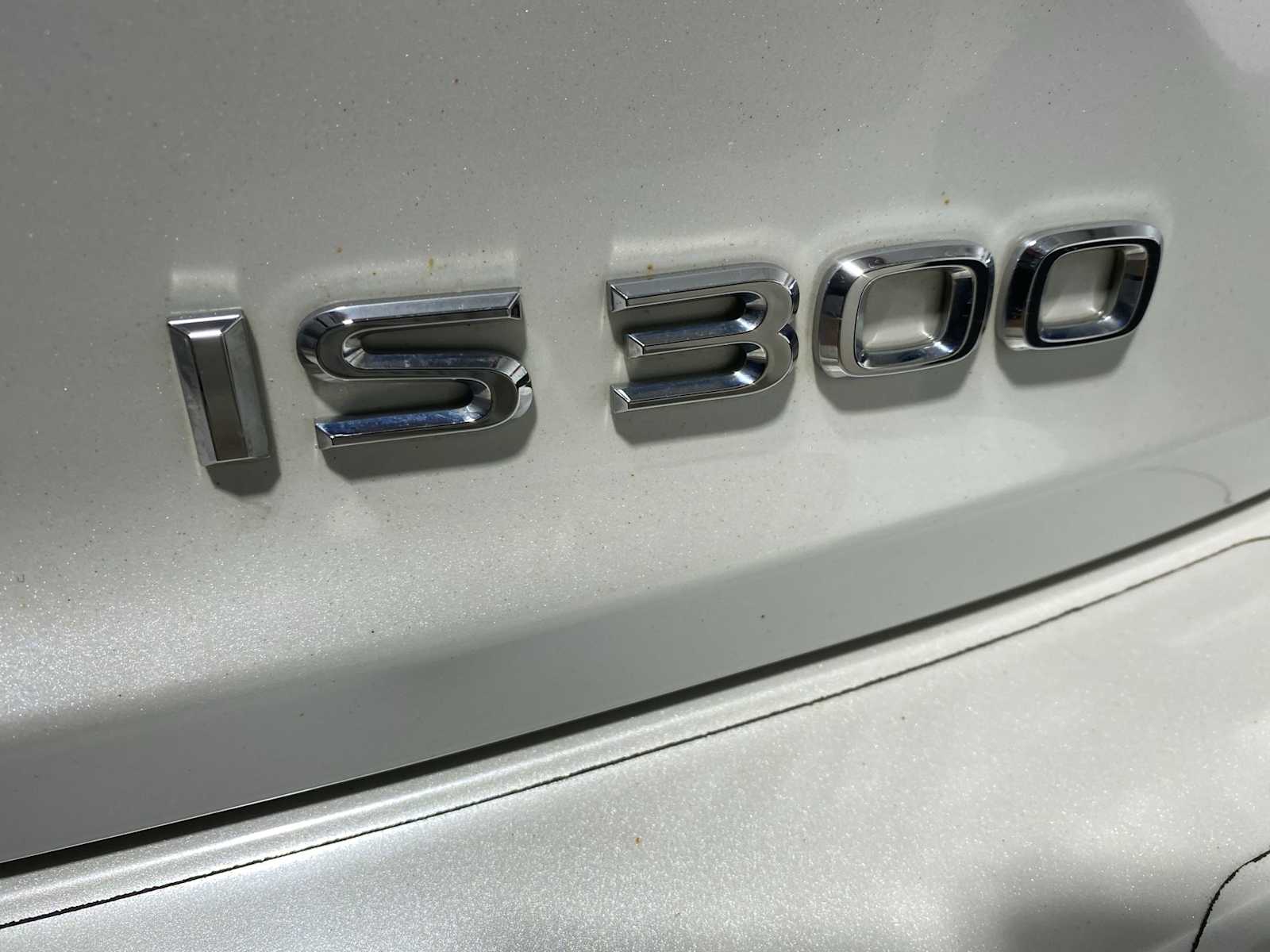 Thumbnail: 2016 Lexus IS - 7