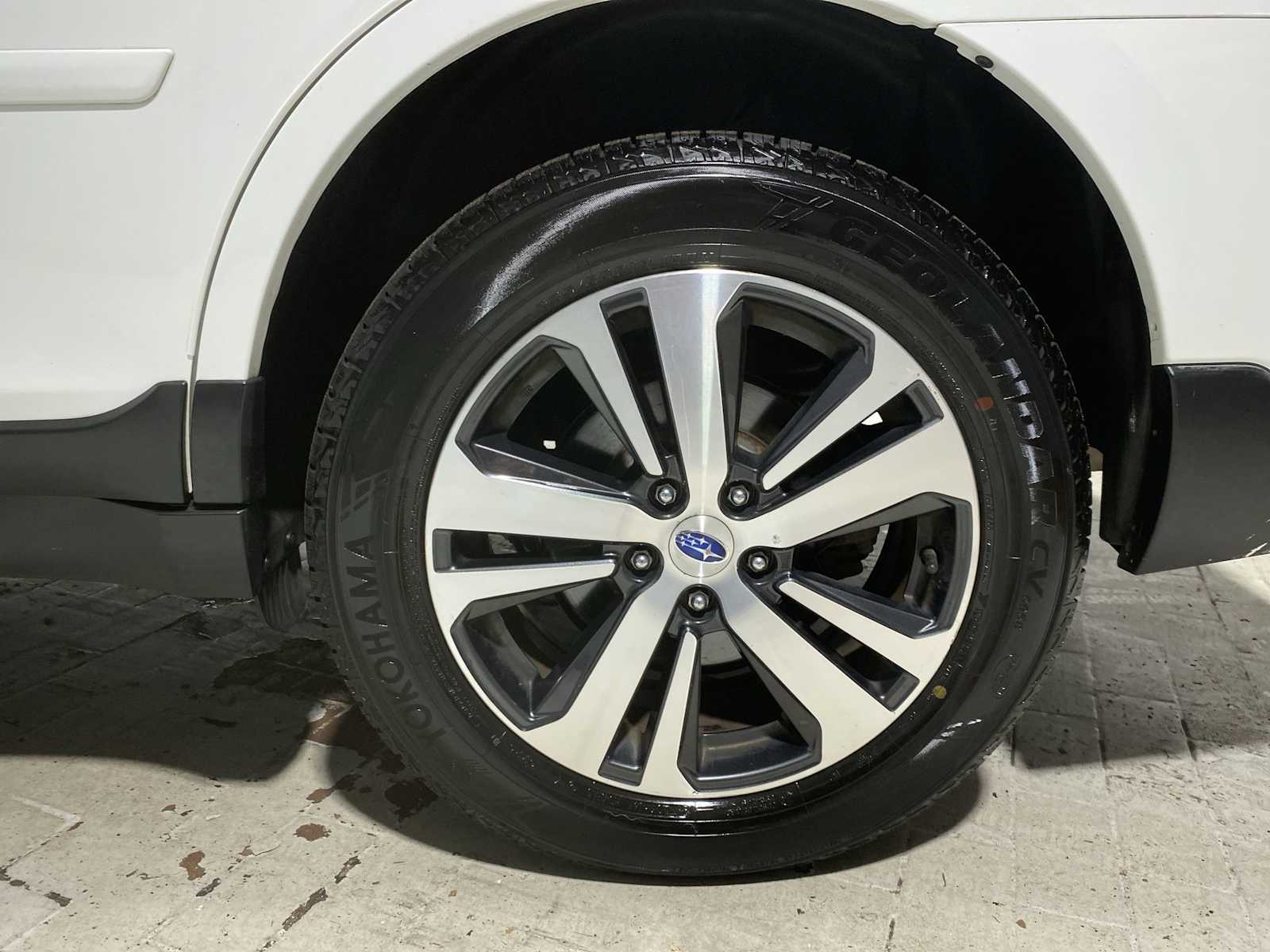 Thumbnail: 2018 Subaru Outback - 8