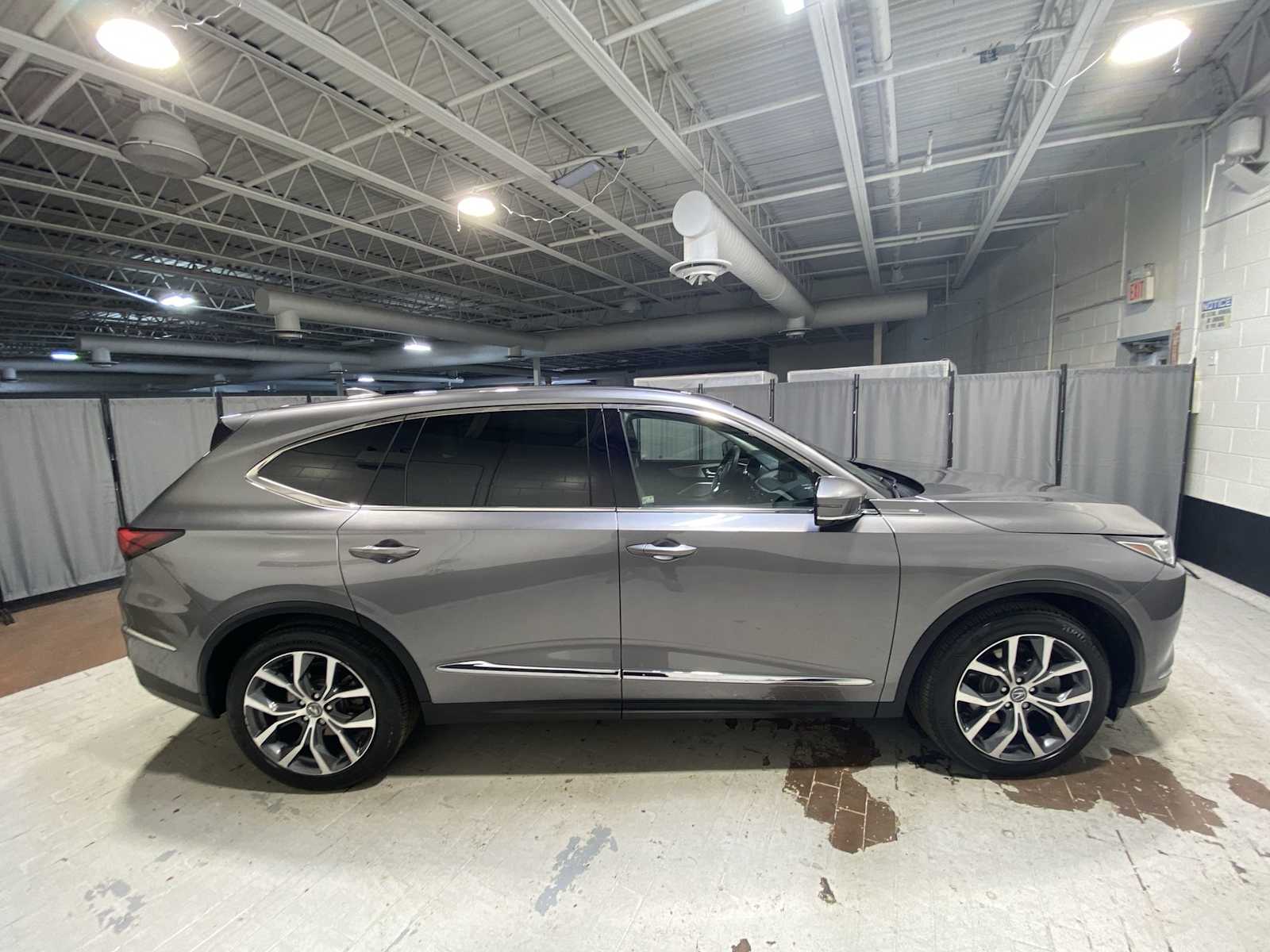Thumbnail: 2023 Acura MDX - 27