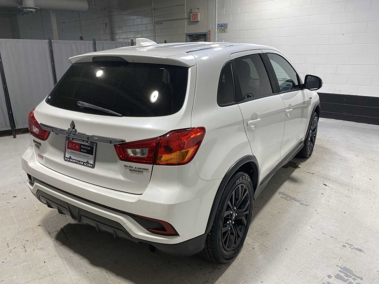 Thumbnail: 2019 Mitsubishi Outlander Sport - 26
