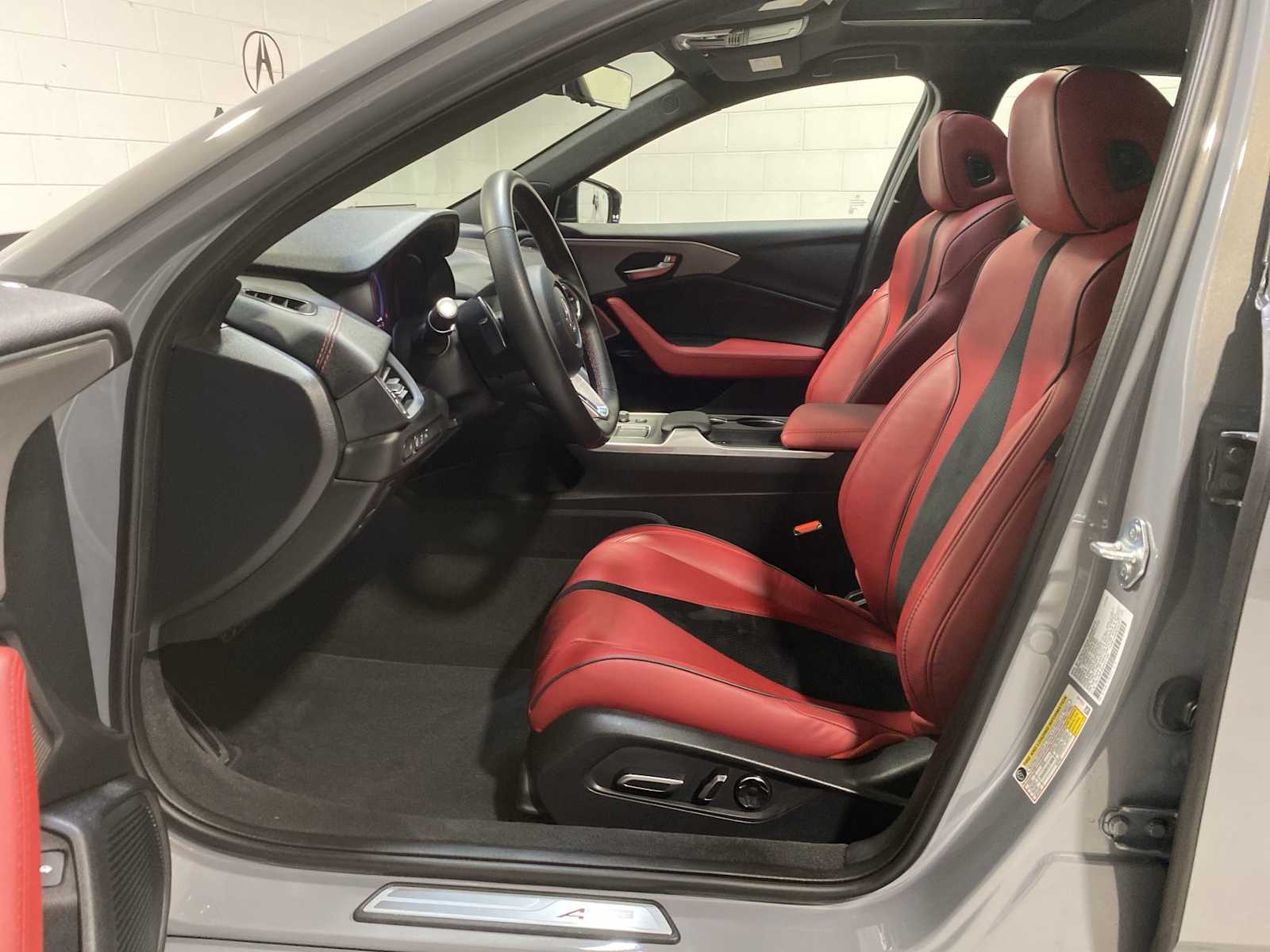 Thumbnail: 2025 Acura TLX - 2