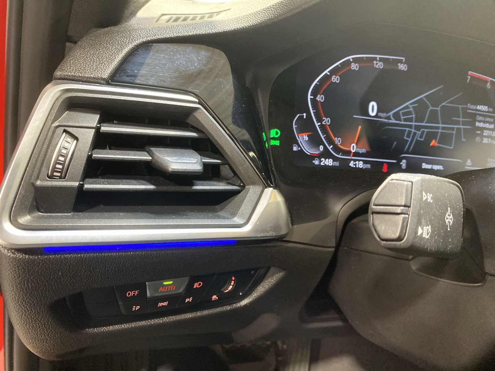 Thumbnail: 2022 BMW 3 Series - 24