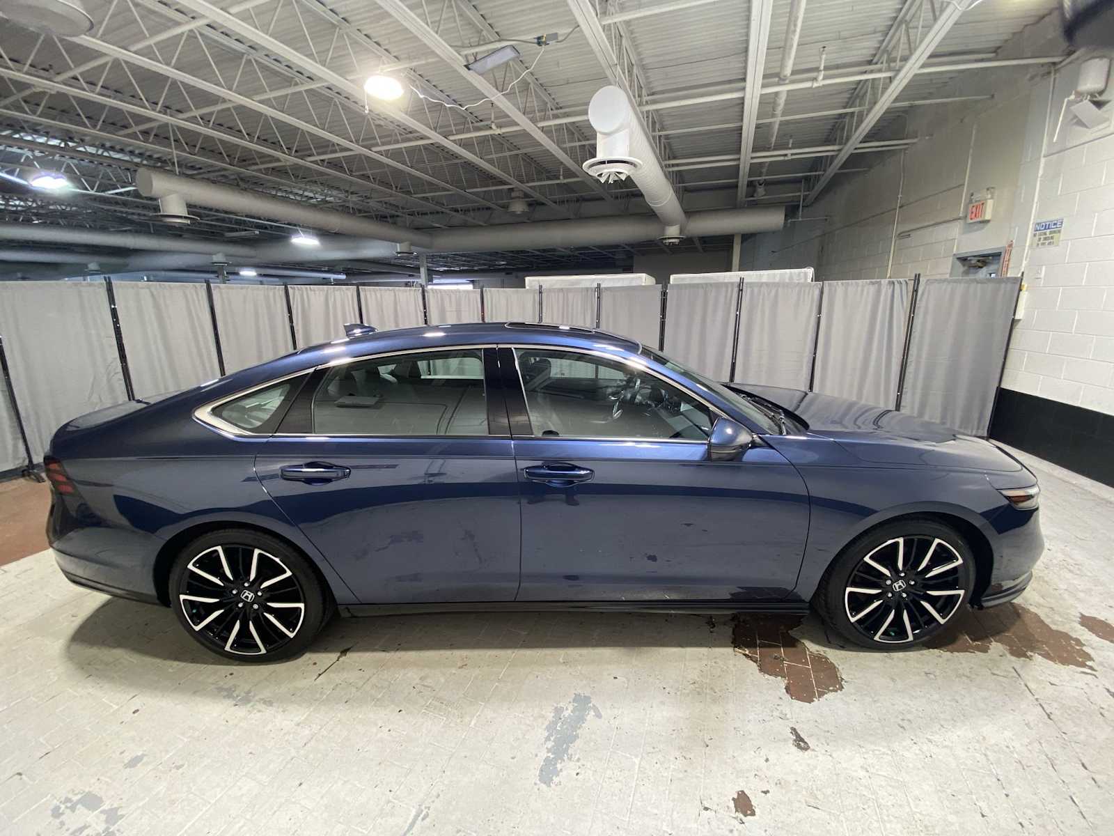 Thumbnail: 2025 Honda Accord - 27
