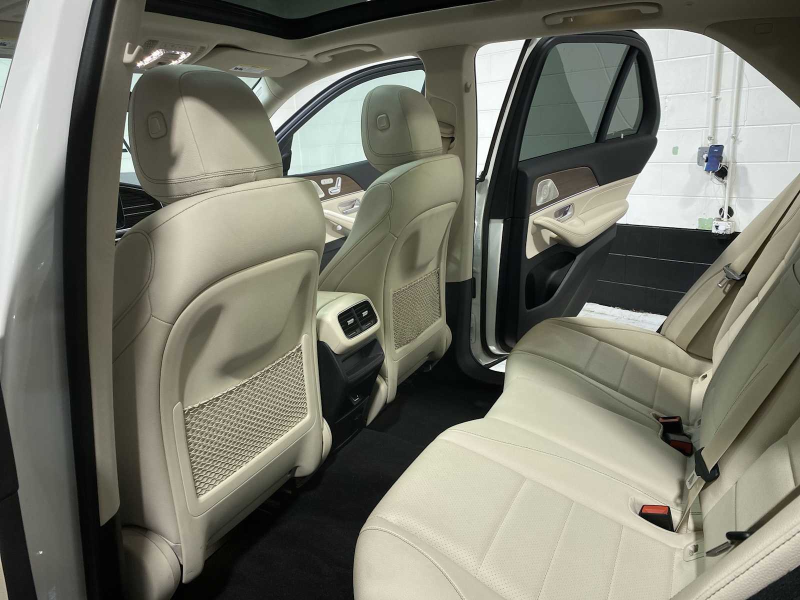 Thumbnail: 2022 Mercedes-Benz GLE - 12