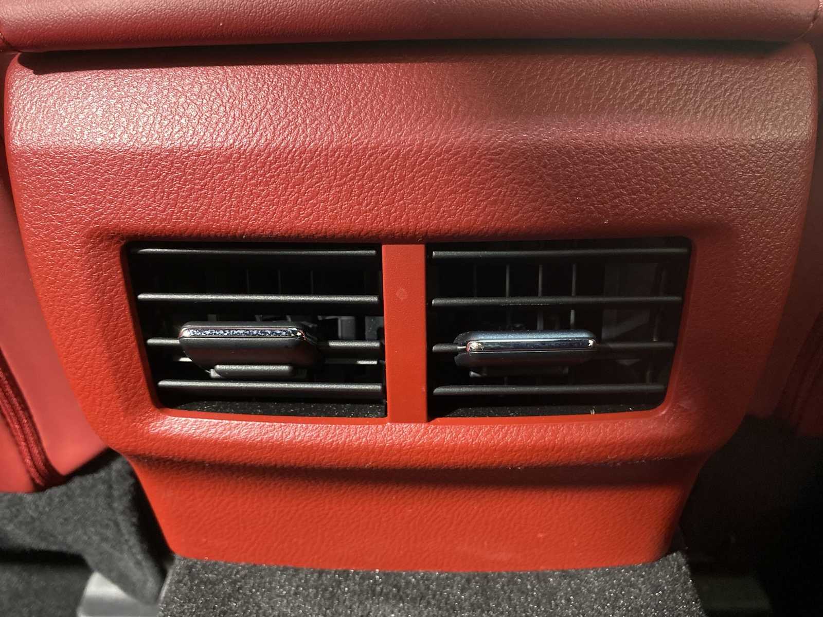 Thumbnail: 2023 Lexus IS - 25