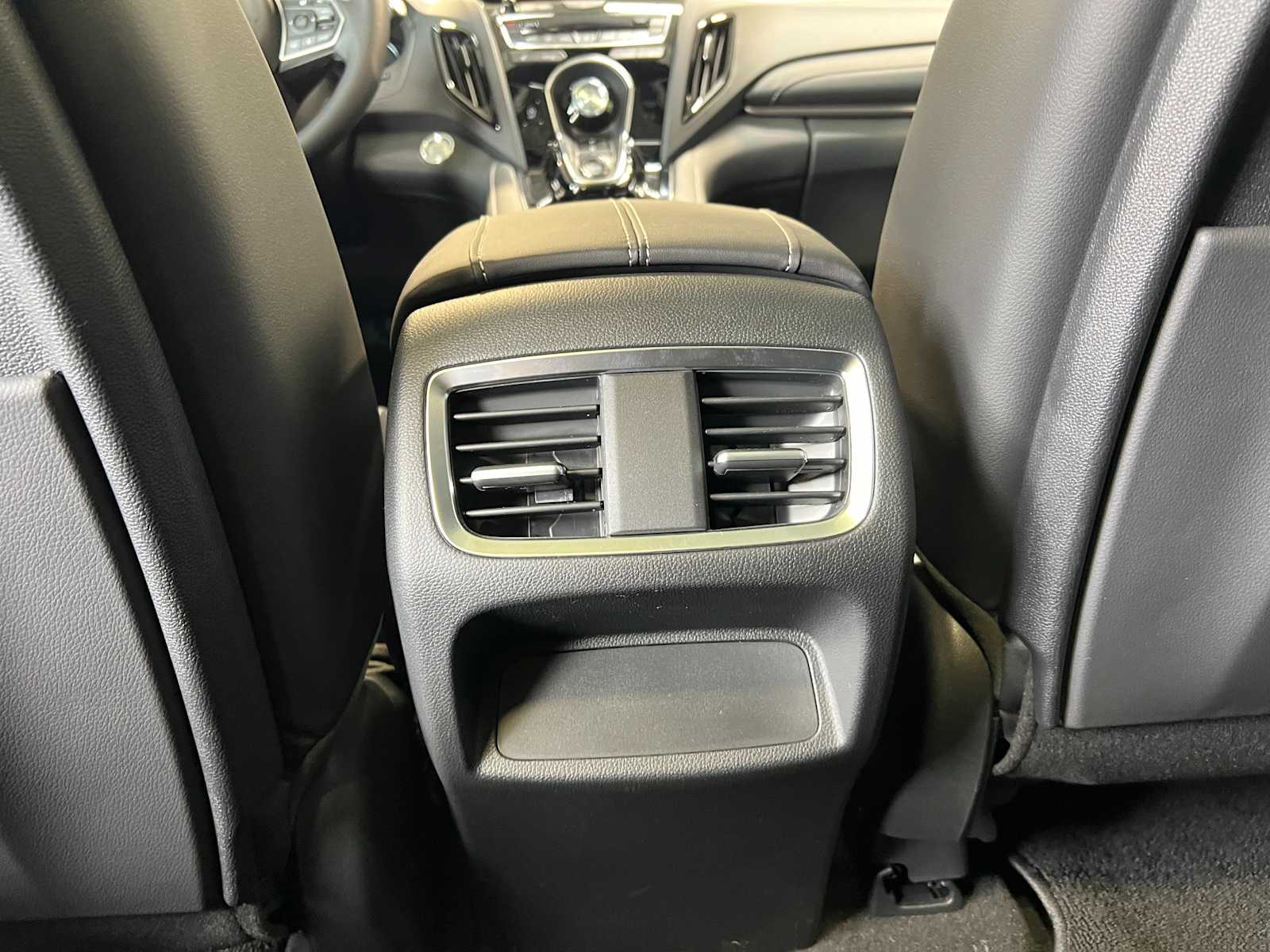 Thumbnail: 2026 Acura RDX - 29