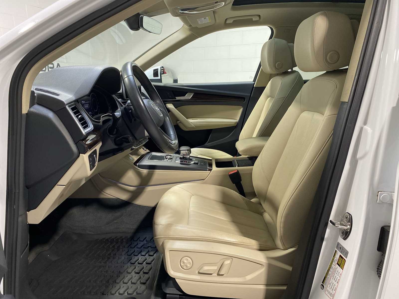 Thumbnail: 2019 Audi Q5 - 2