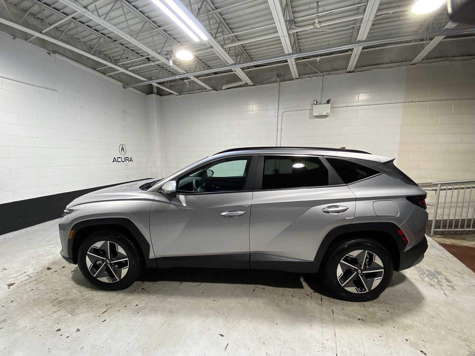 Thumbnail: 2025 Hyundai Tucson - 3