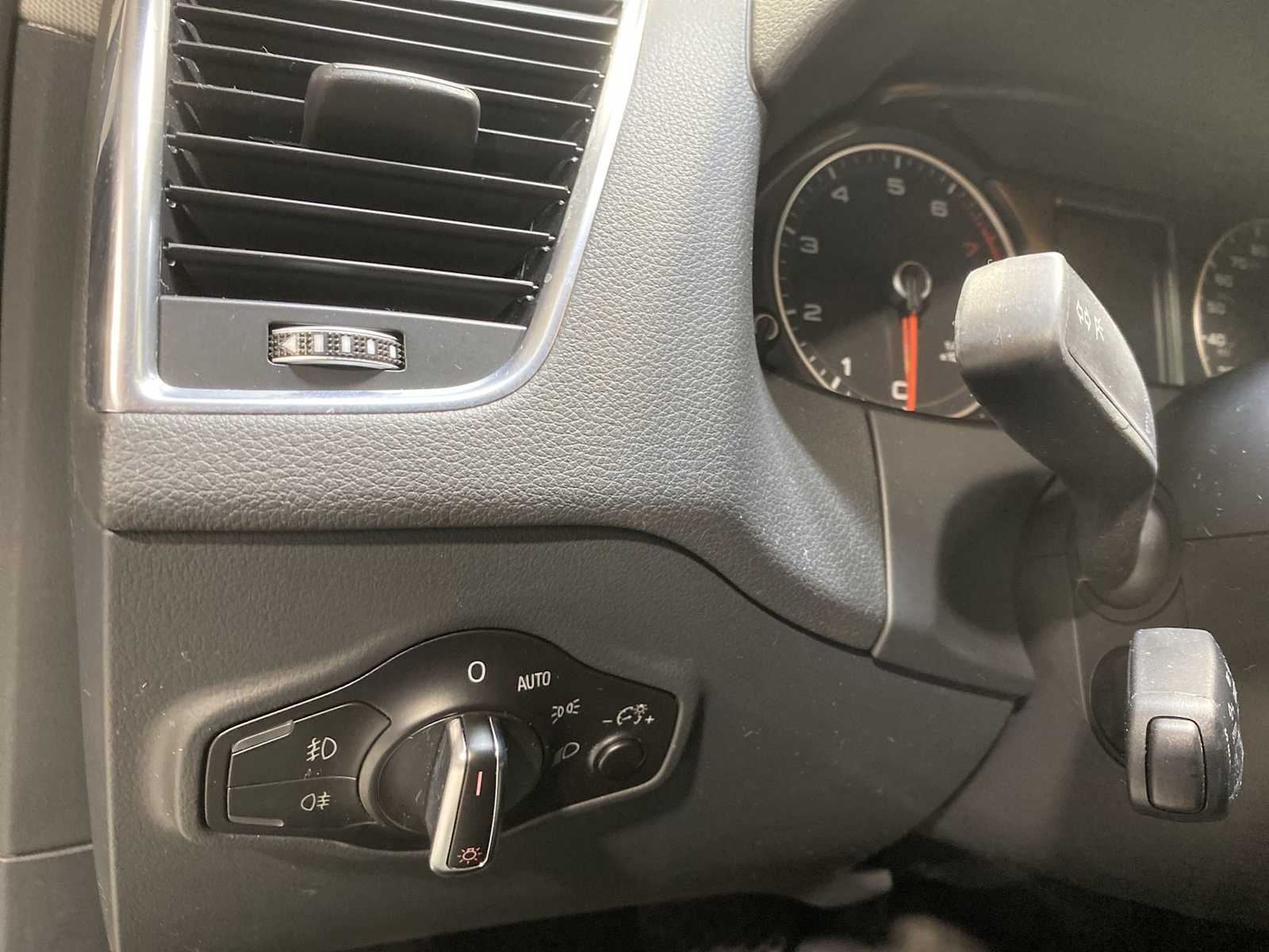 Thumbnail: 2016 Audi Q5 - 24