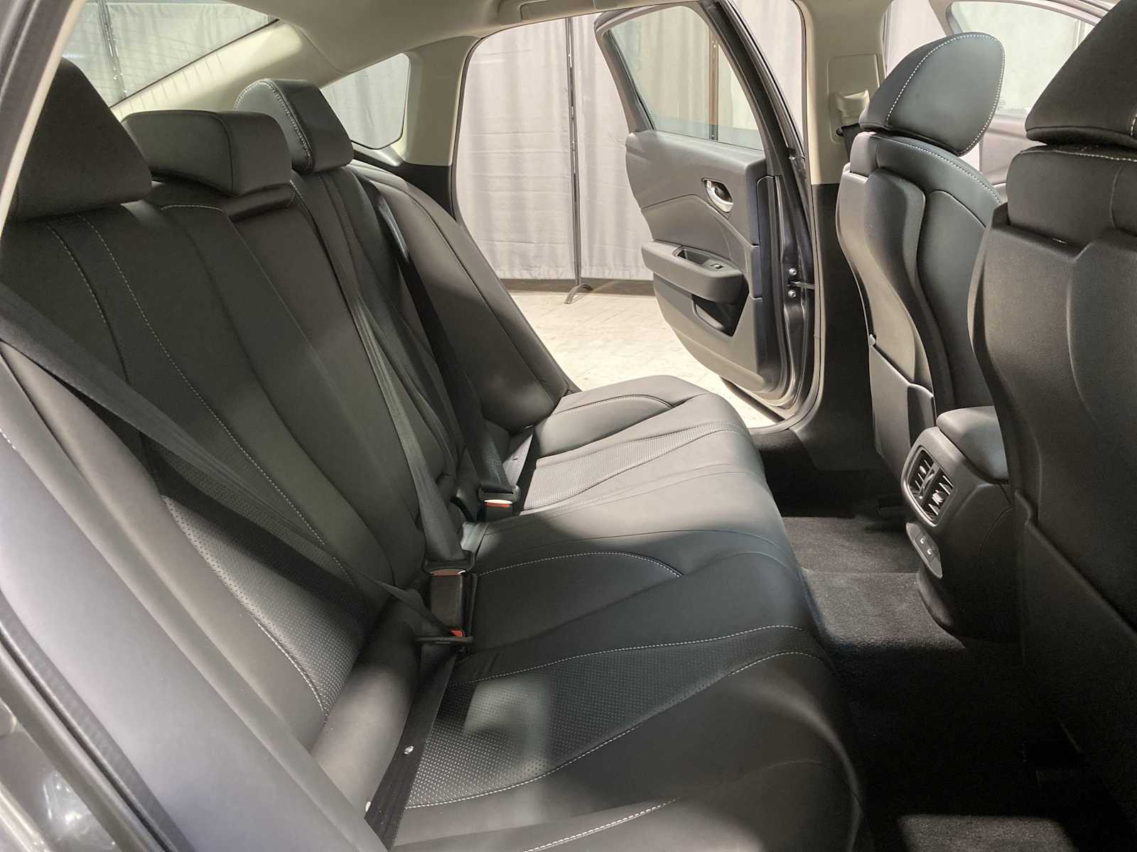 Thumbnail: 2025 Acura TLX - 13