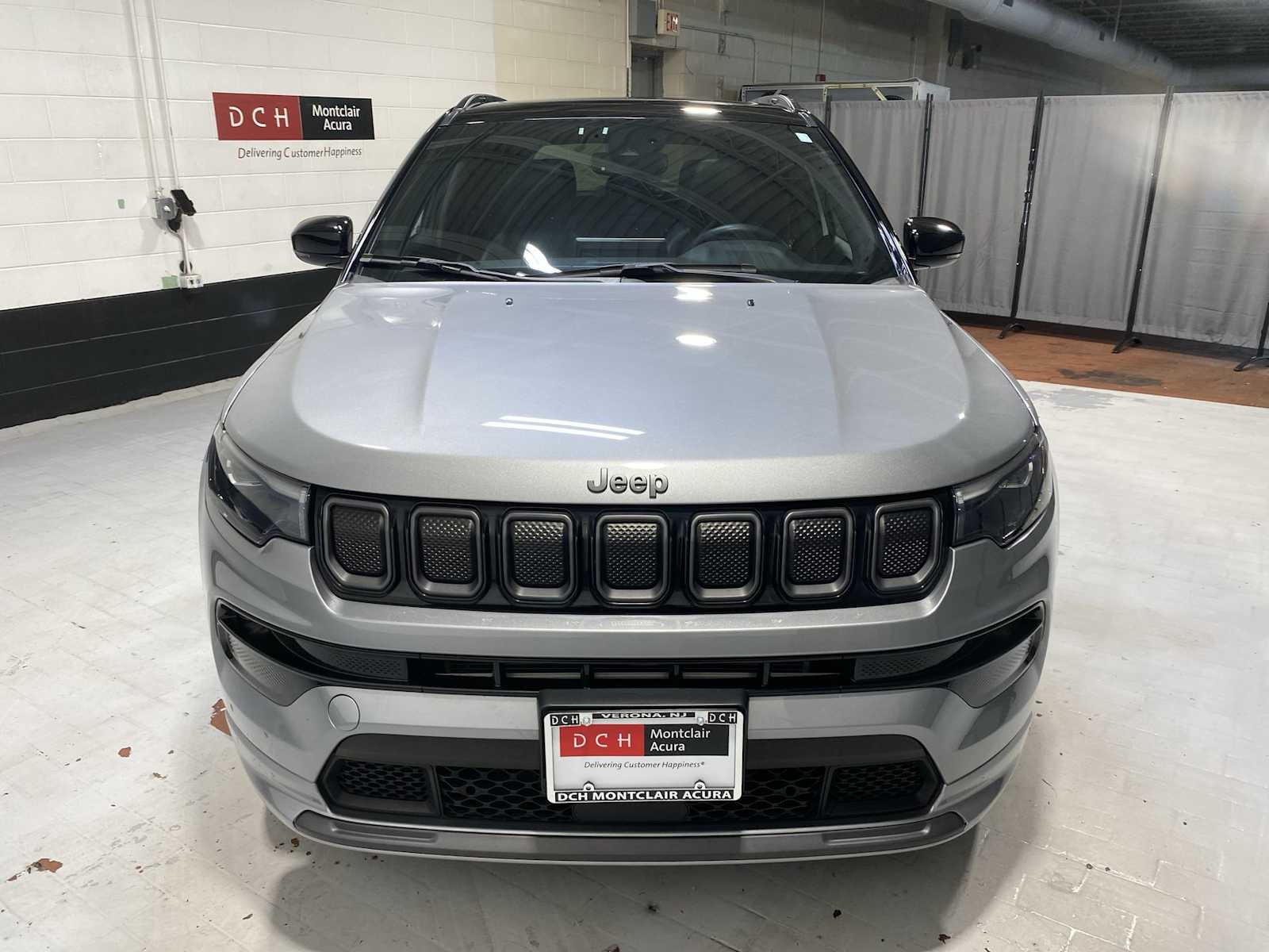 Thumbnail: 2022 Jeep Compass - 6