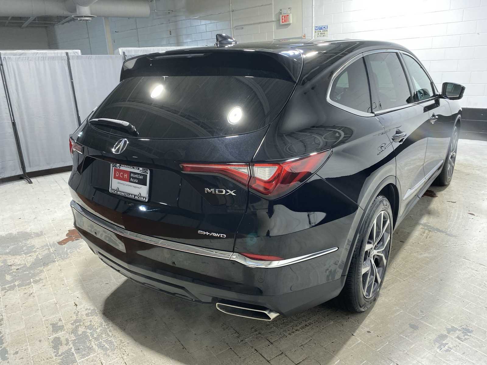 Thumbnail: 2023 Acura MDX - 26