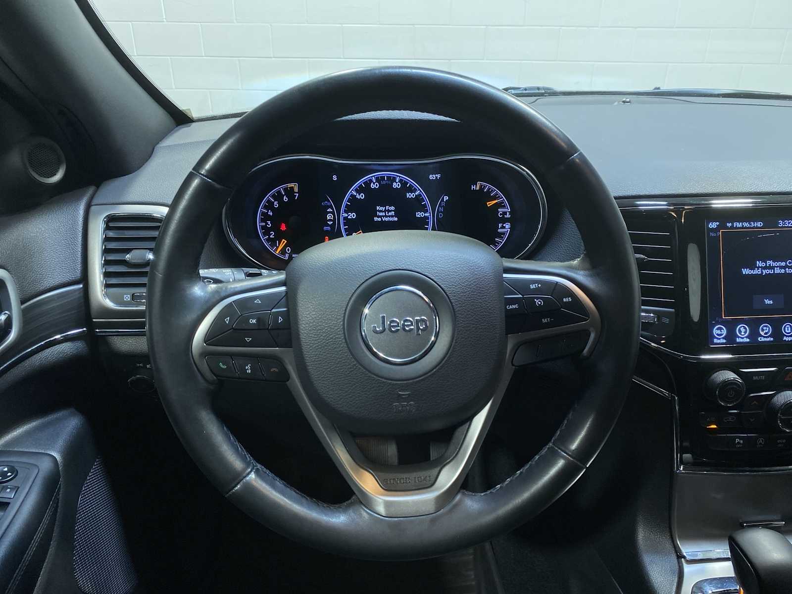 Thumbnail: 2019 Jeep Grand Cherokee - 15