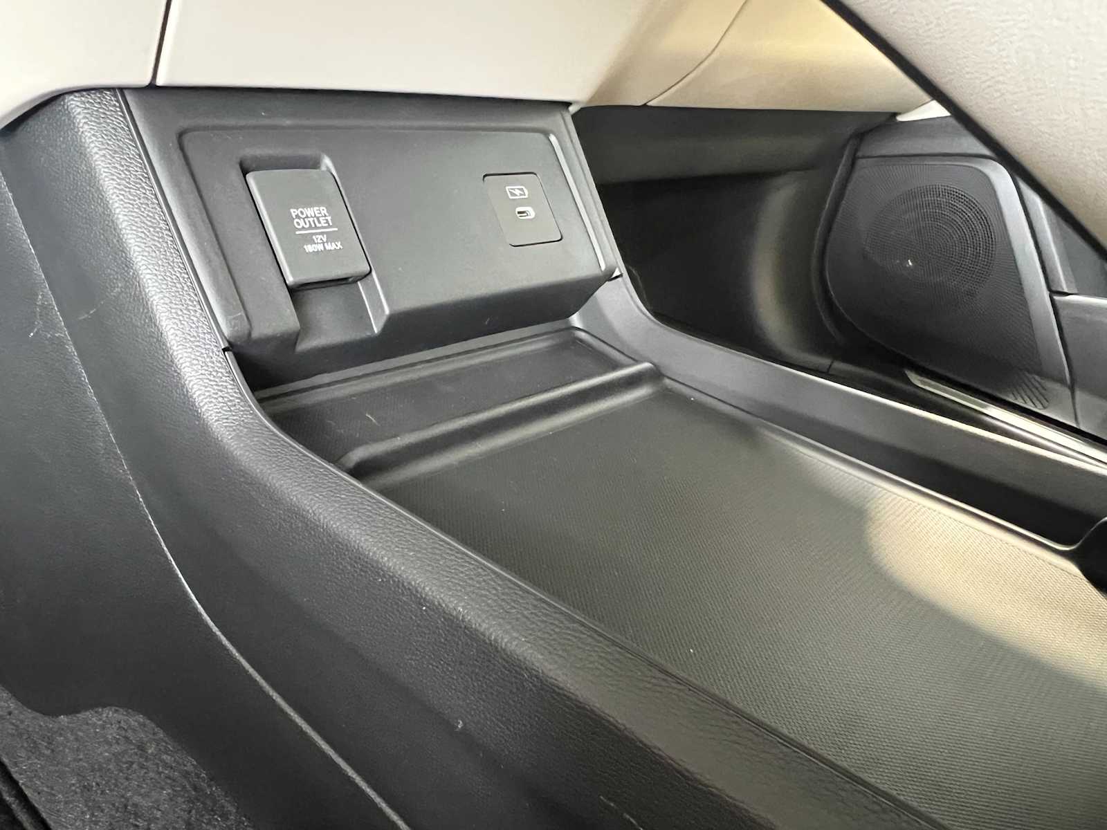 Thumbnail: 2026 Acura RDX - 21