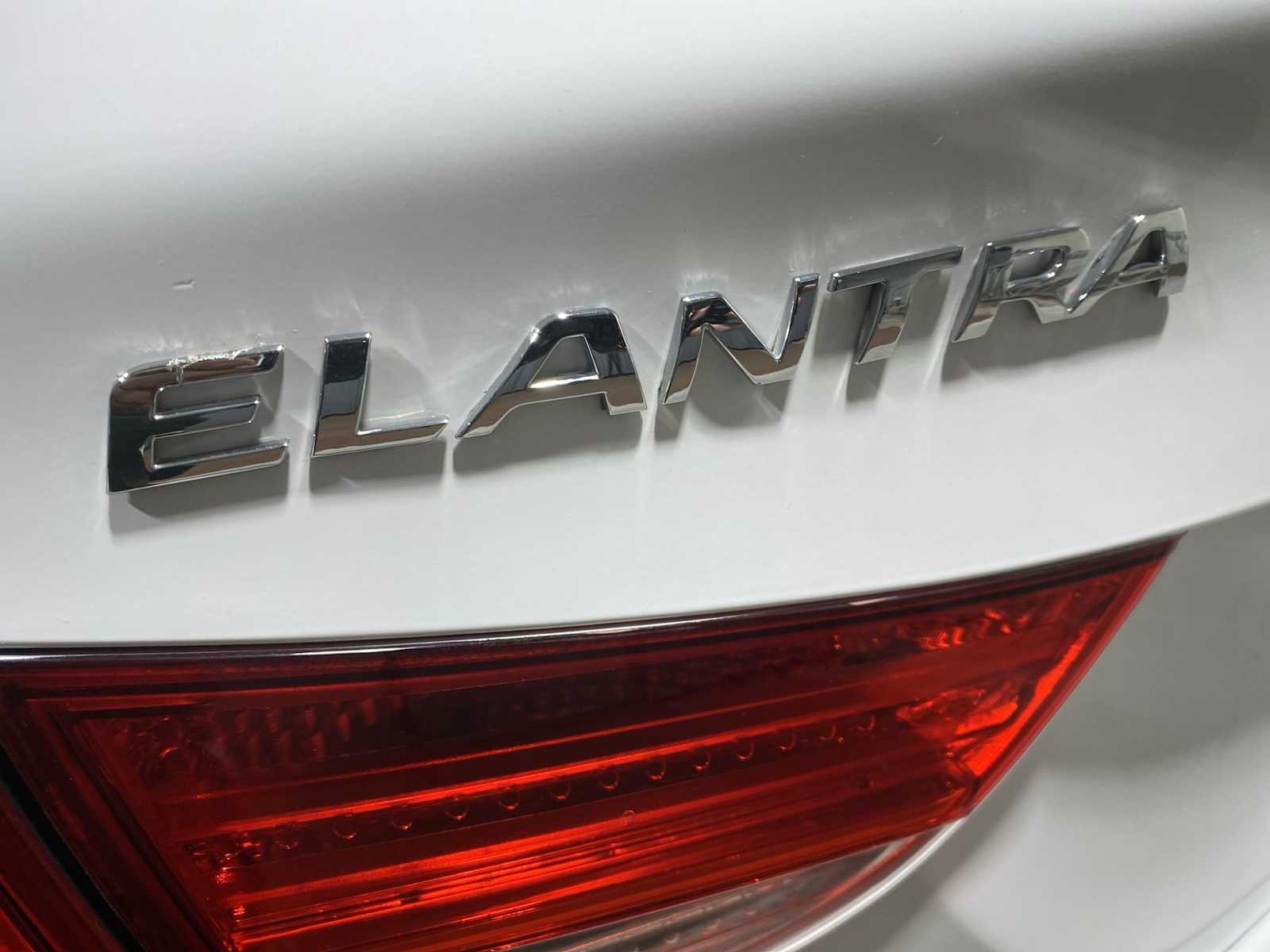 Thumbnail: 2013 Hyundai Elantra - 7