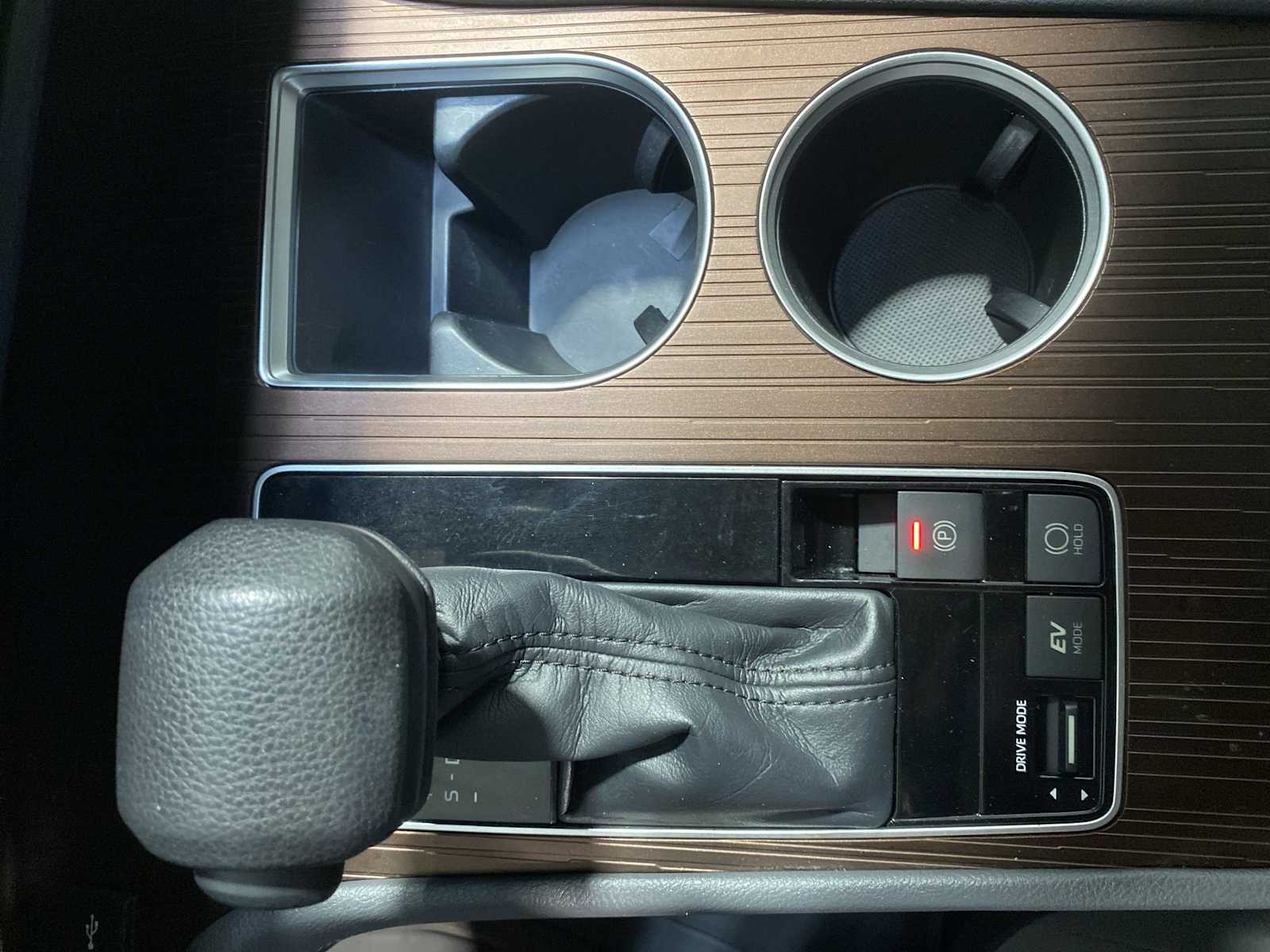 Thumbnail: 2021 Toyota Sienna - 17