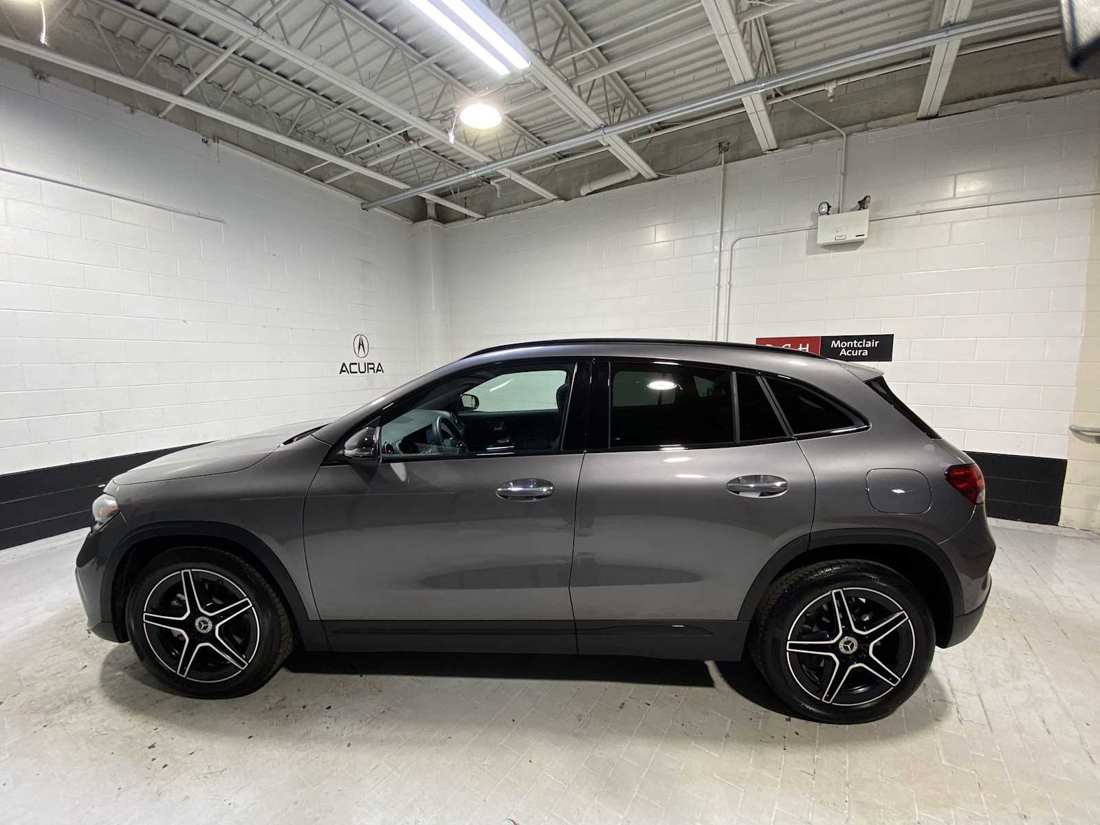 Thumbnail: 2022 Mercedes-Benz GLA - 3