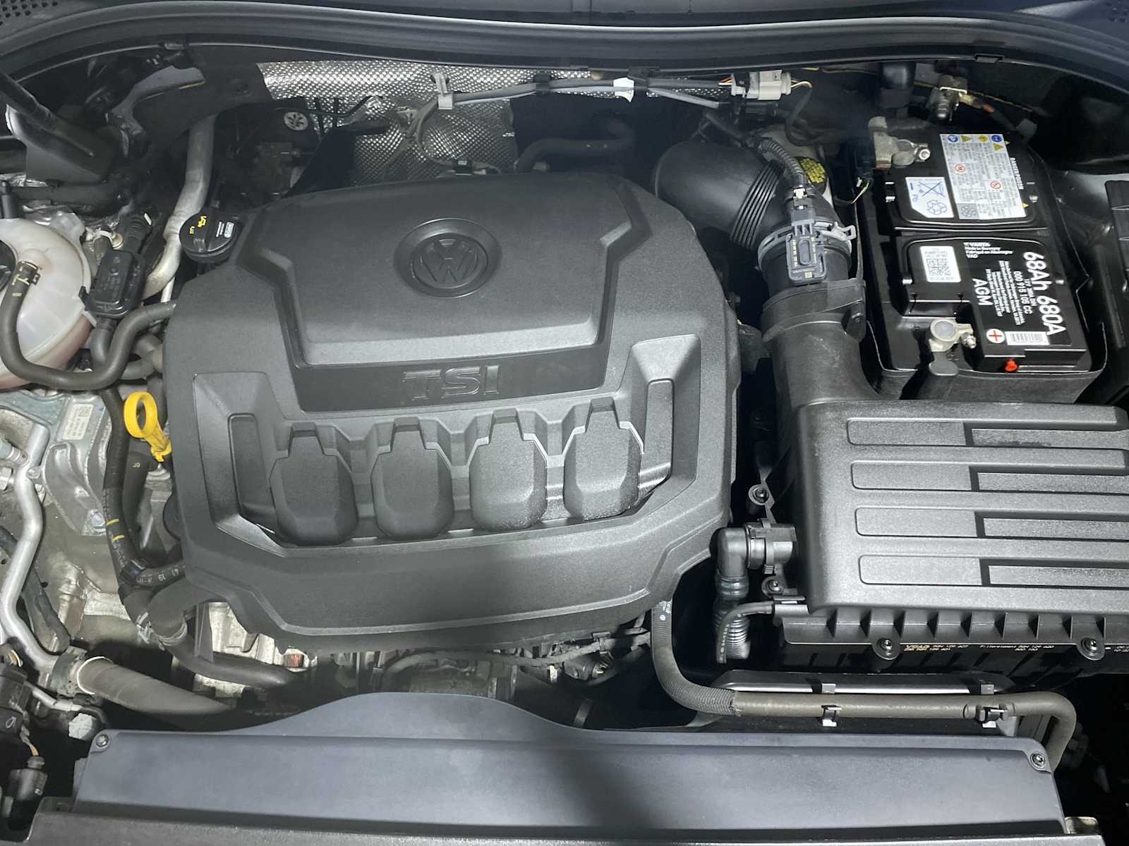 Thumbnail: 2020 Volkswagen Tiguan - 9