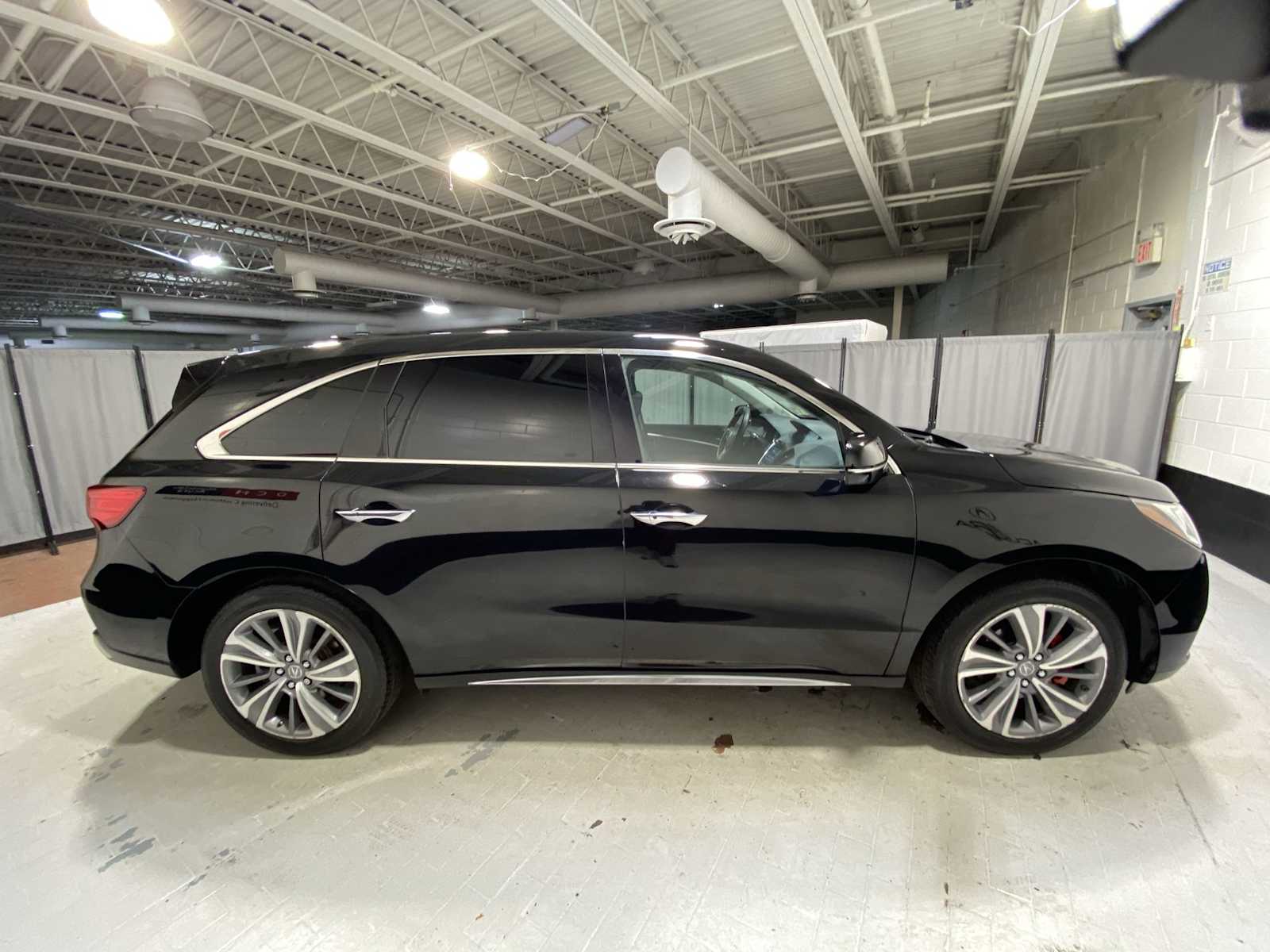 Thumbnail: 2018 Acura MDX - 27
