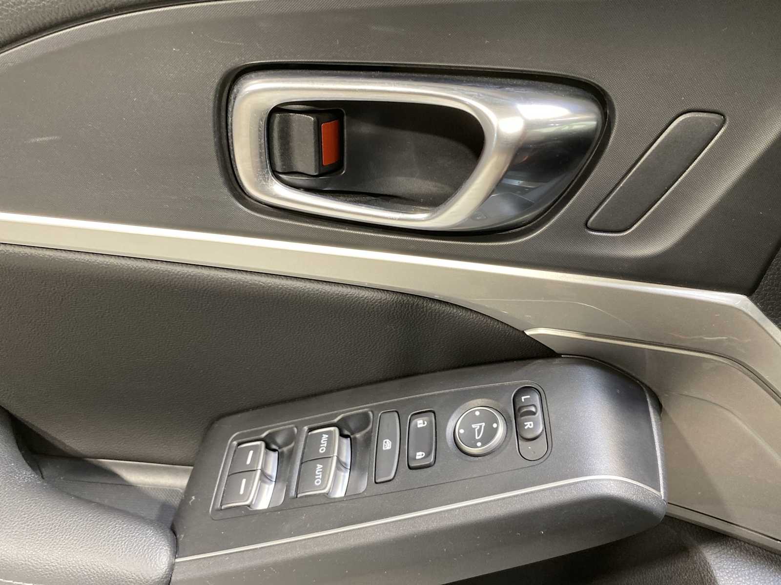 Thumbnail: 2023 Acura Integra - 23