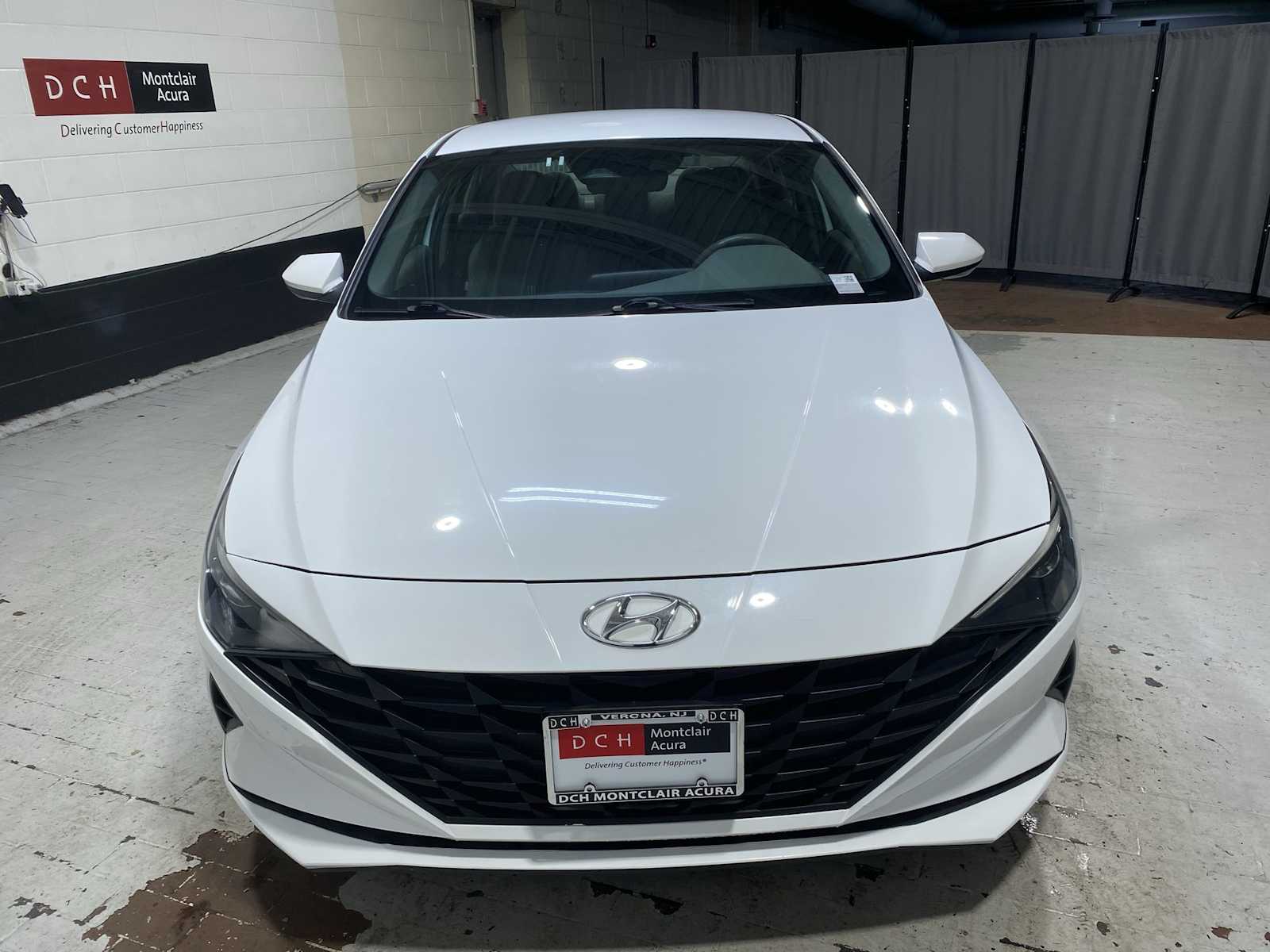 Thumbnail: 2023 Hyundai Elantra - 6