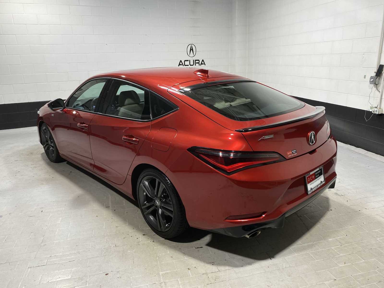 Thumbnail: 2023 Acura Integra - 4
