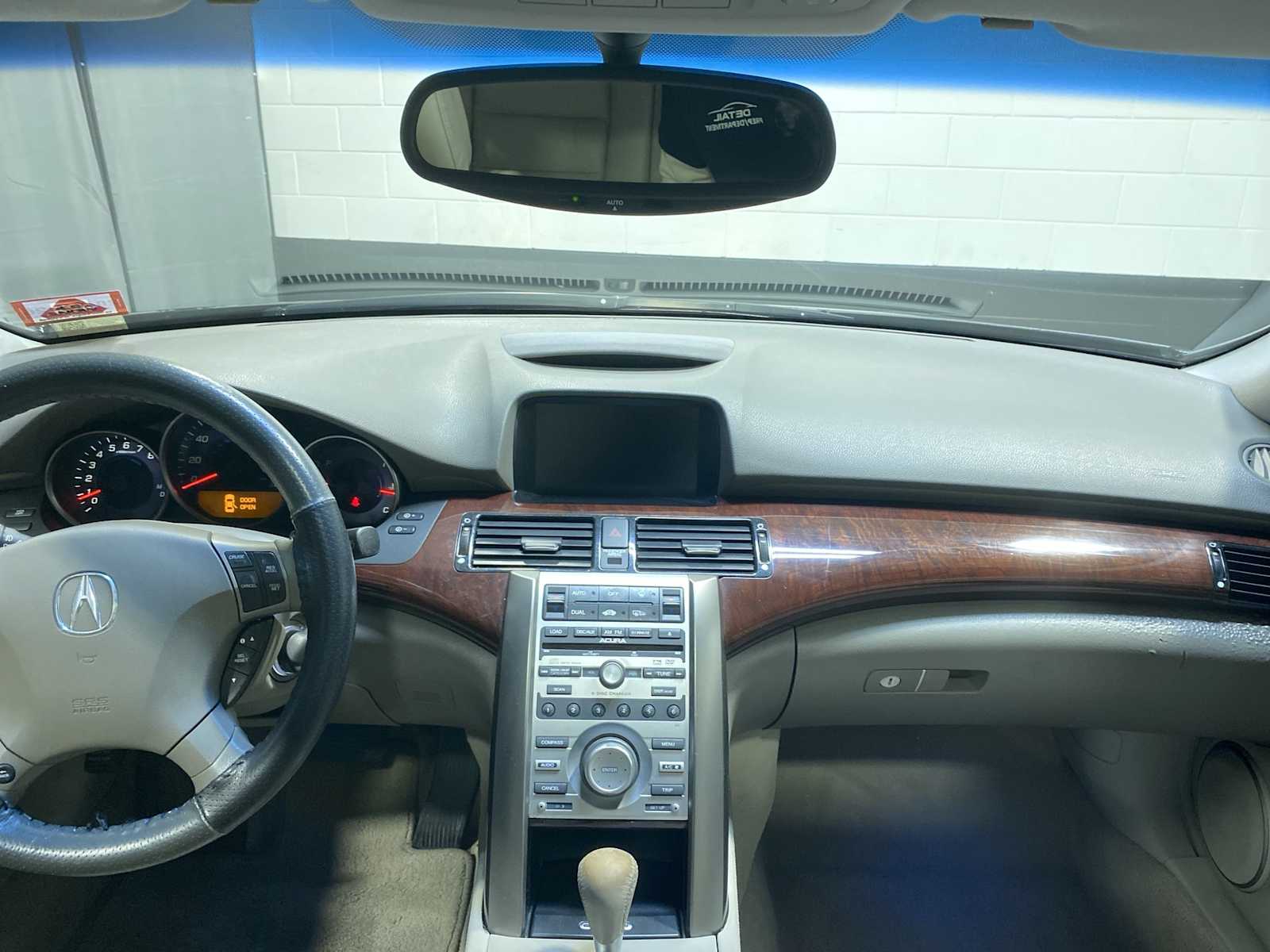 Thumbnail: 2008 Acura RL - 10