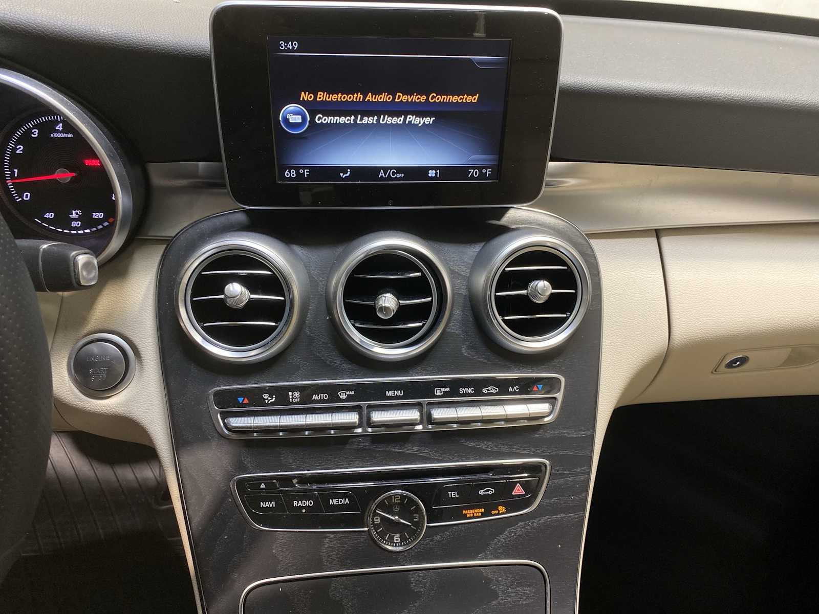 Thumbnail: 2016 Mercedes-Benz C-Class - 16