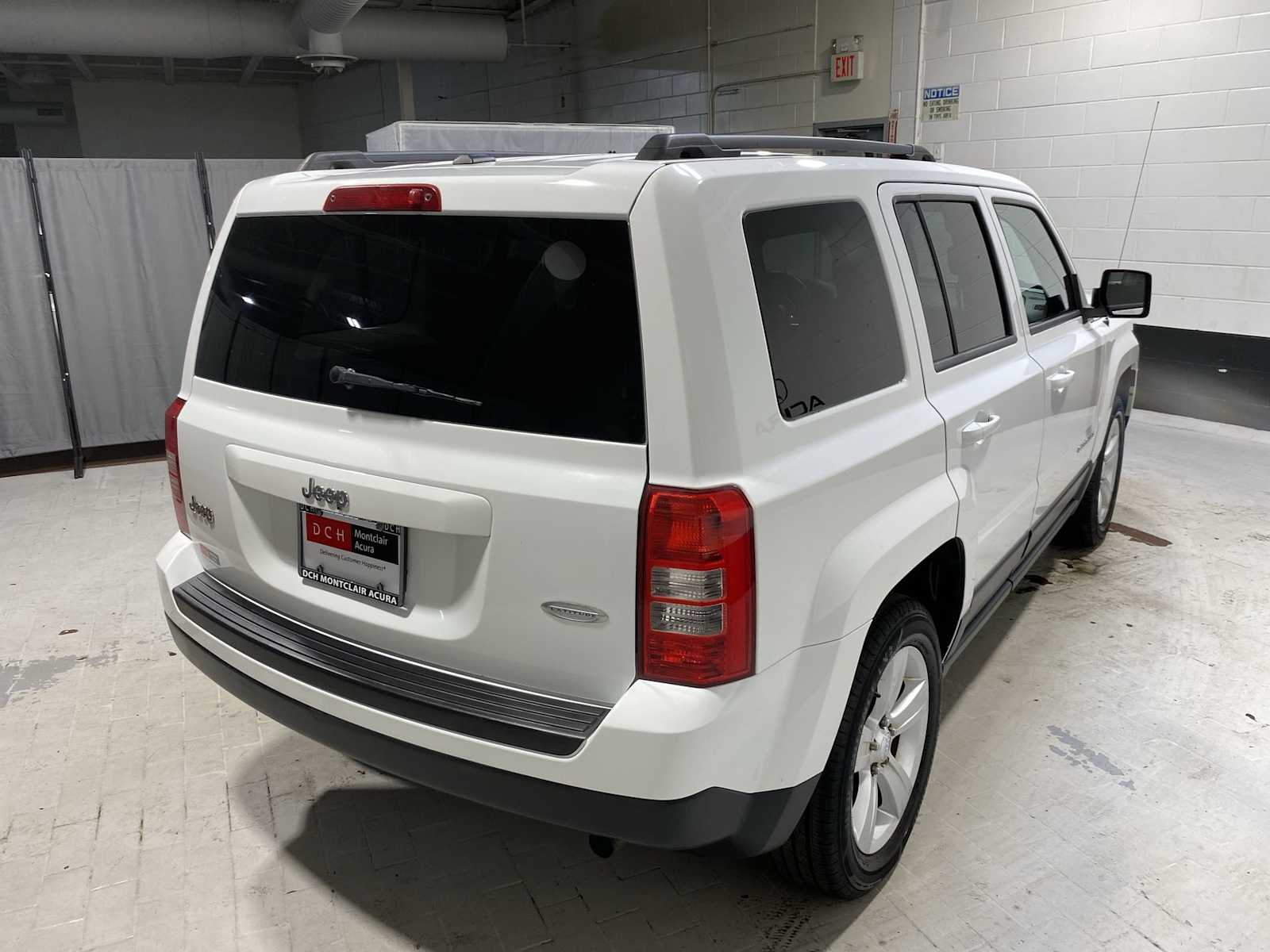 Thumbnail: 2014 Jeep Patriot - 26