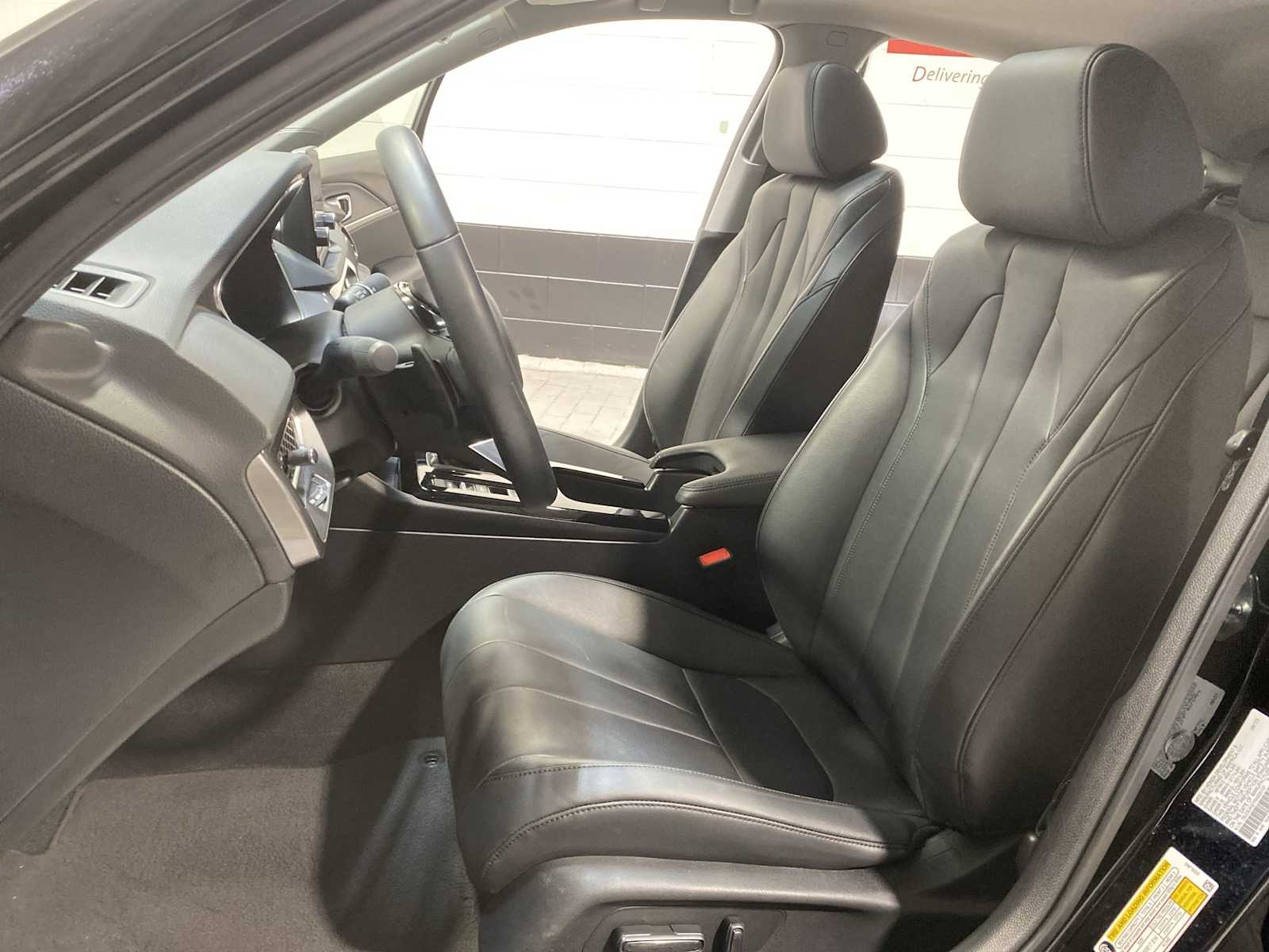 Thumbnail: 2024 Acura Integra - 11