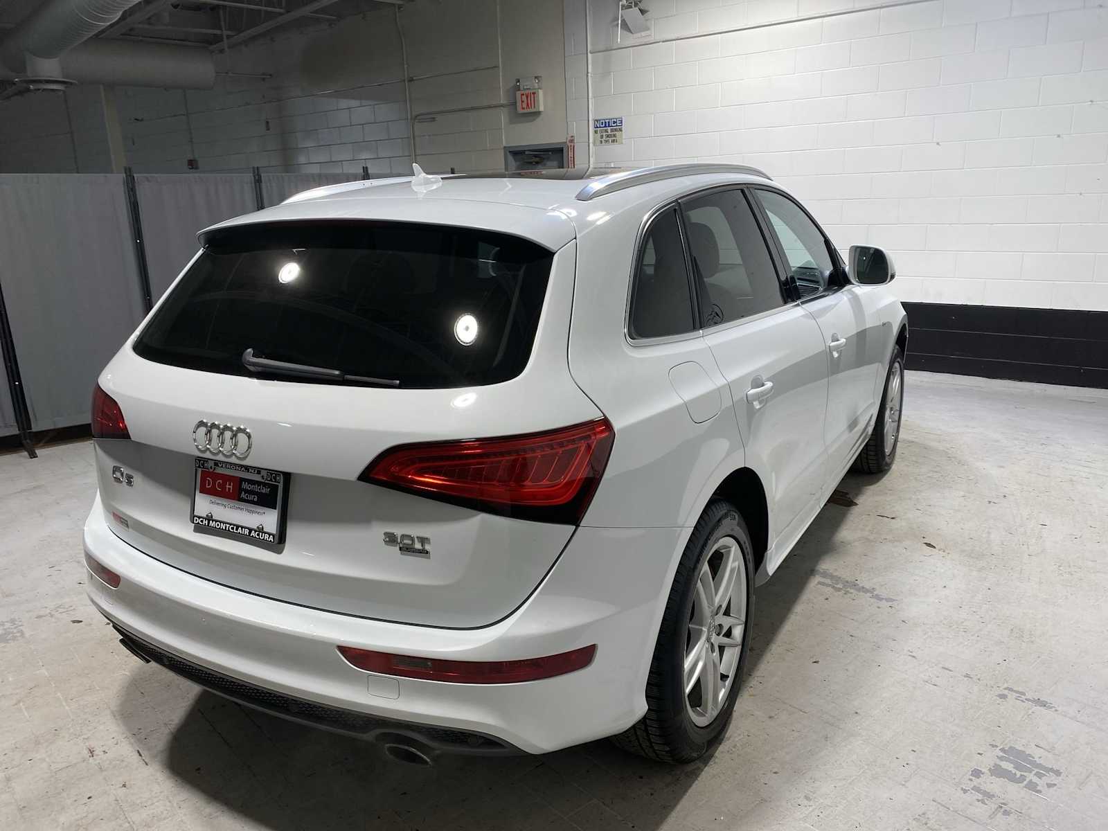Thumbnail: 2013 Audi Q5 - 26