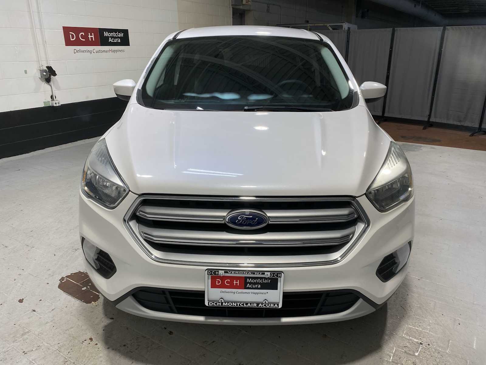 Thumbnail: 2017 Ford Escape - 6