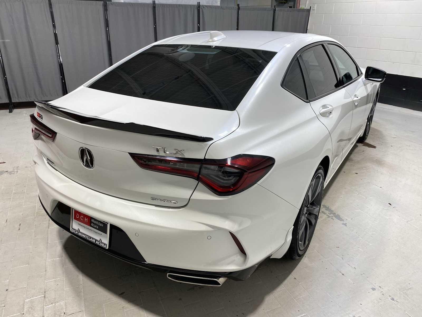Thumbnail: 2023 Acura TLX - 26