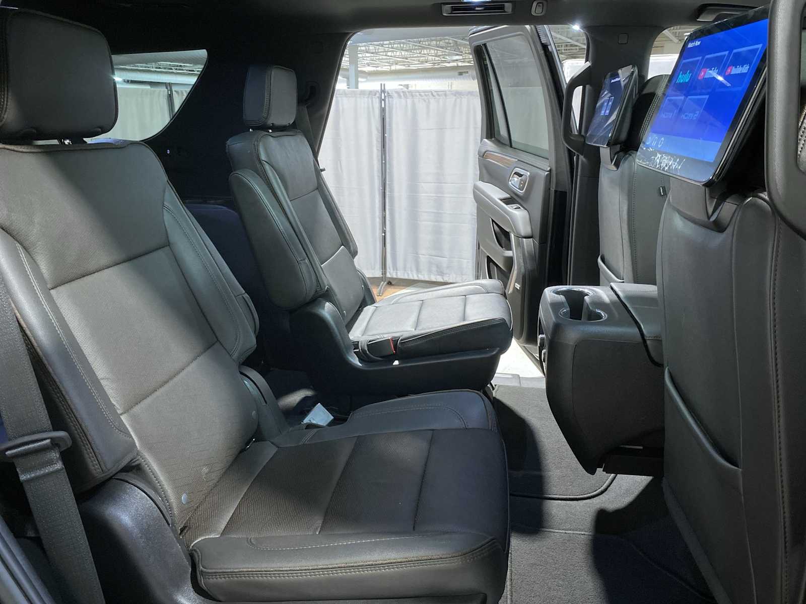 Thumbnail: 2023 Chevrolet Tahoe - 13
