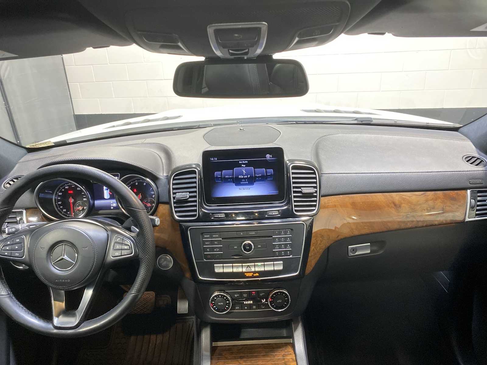 Thumbnail: 2019 Mercedes-Benz GLS - 10
