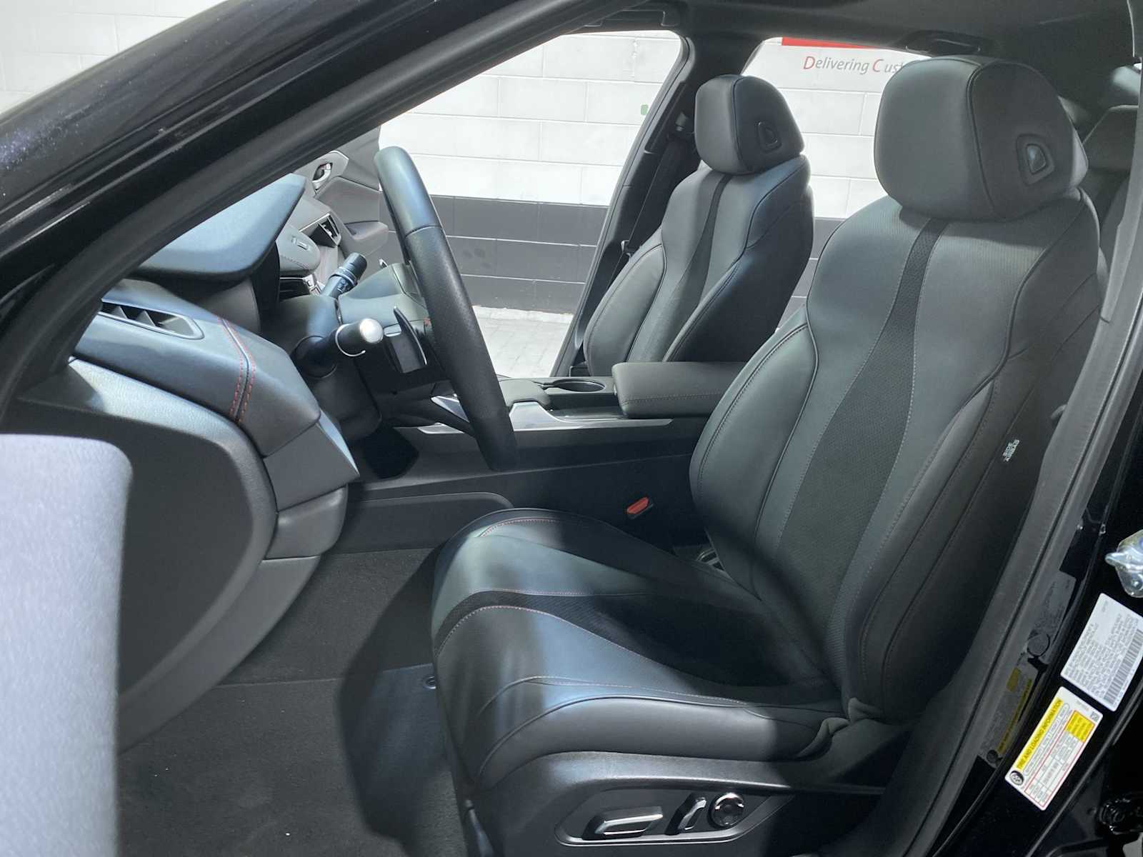 Thumbnail: 2025 Acura TLX - 11