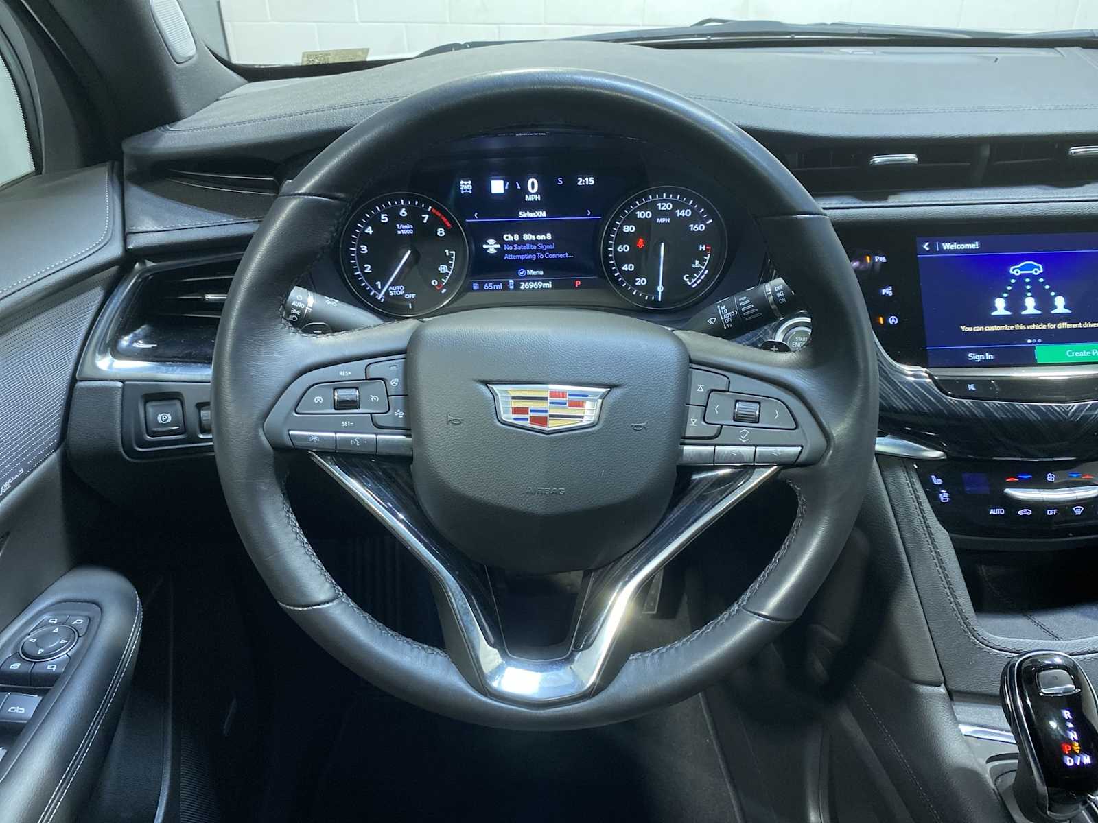 Thumbnail: 2023 Cadillac XT6 - 15